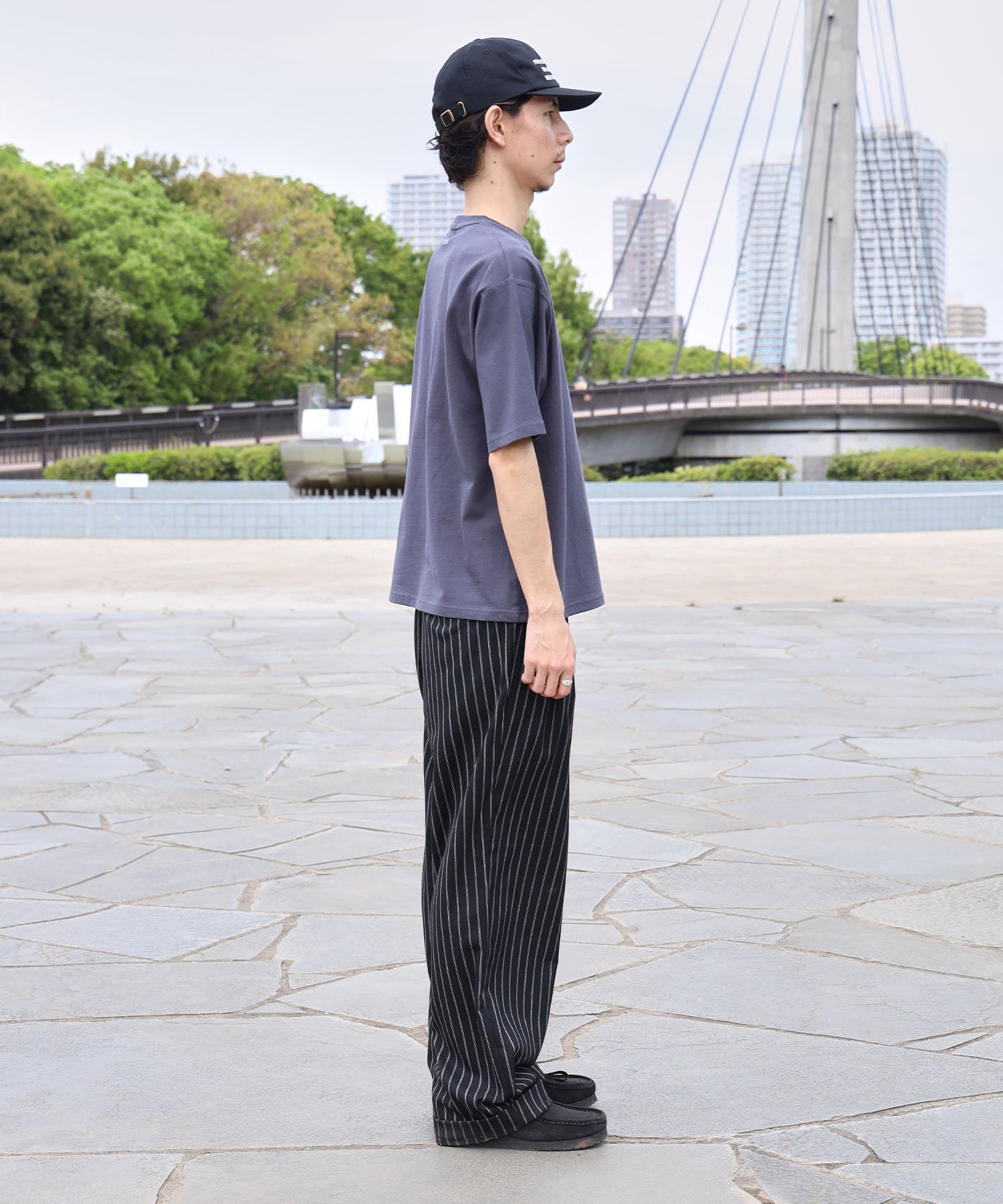 モデル:H177 Size:L  チャコール