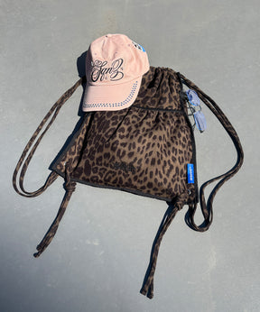 《予約商品》2 FACE STRING KNAPSACK / リバーシブル テック ナップサック ブランドロゴ 柄80