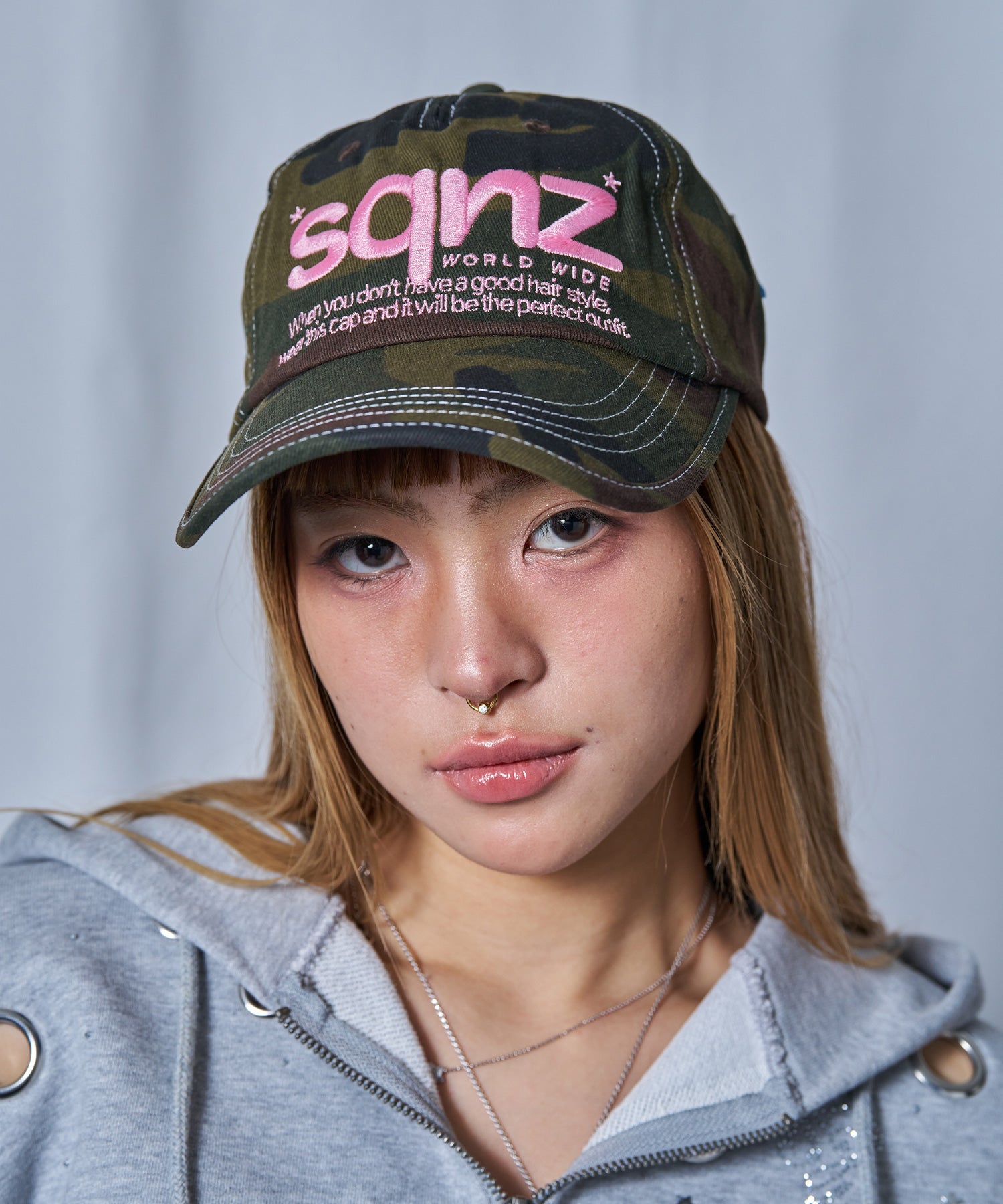 ※WEB限定 / ロゴ刺繍キャップ / sqnz logo cap 柄80
