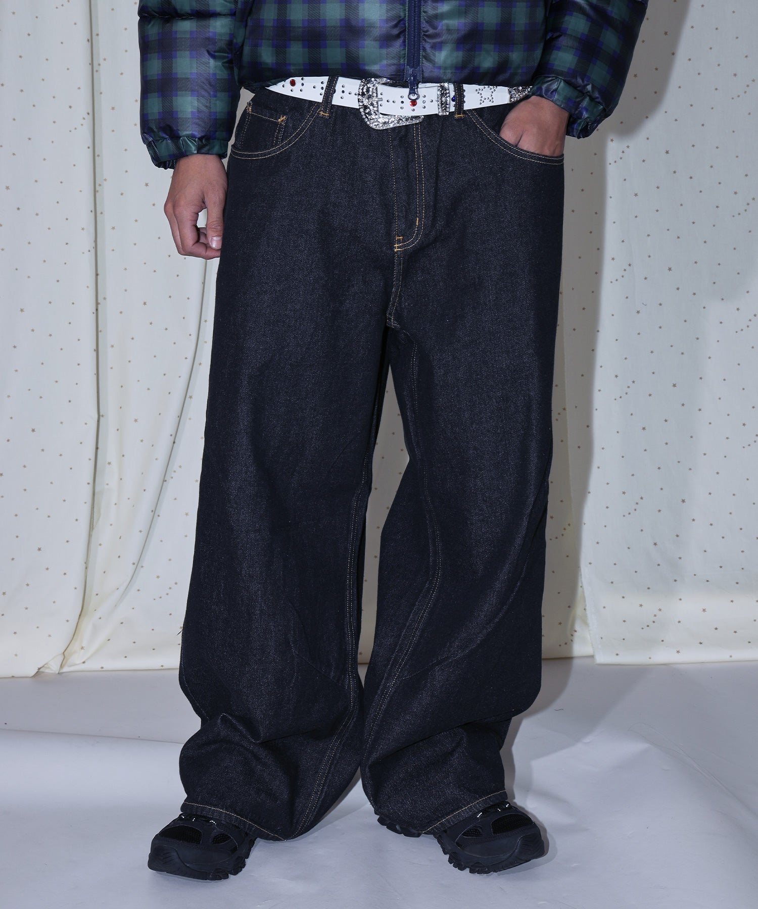 モデル:H180 Size:L