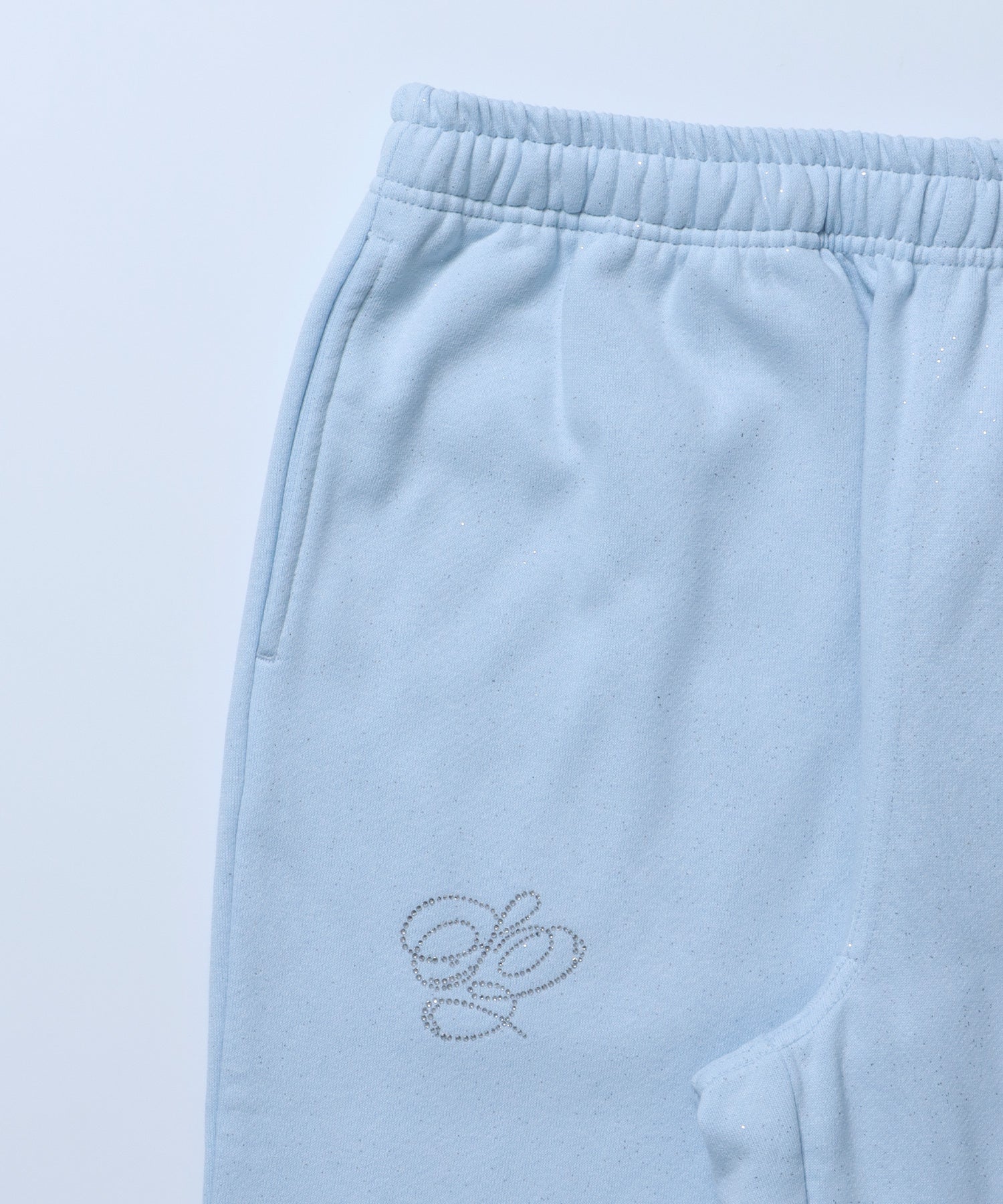 SQNZ GLITTER SWEAT PANTS / グリッター ラインストーン スウェットパンツ ドローコード 裏起毛 【セットアップ着用可】 スカイブルー