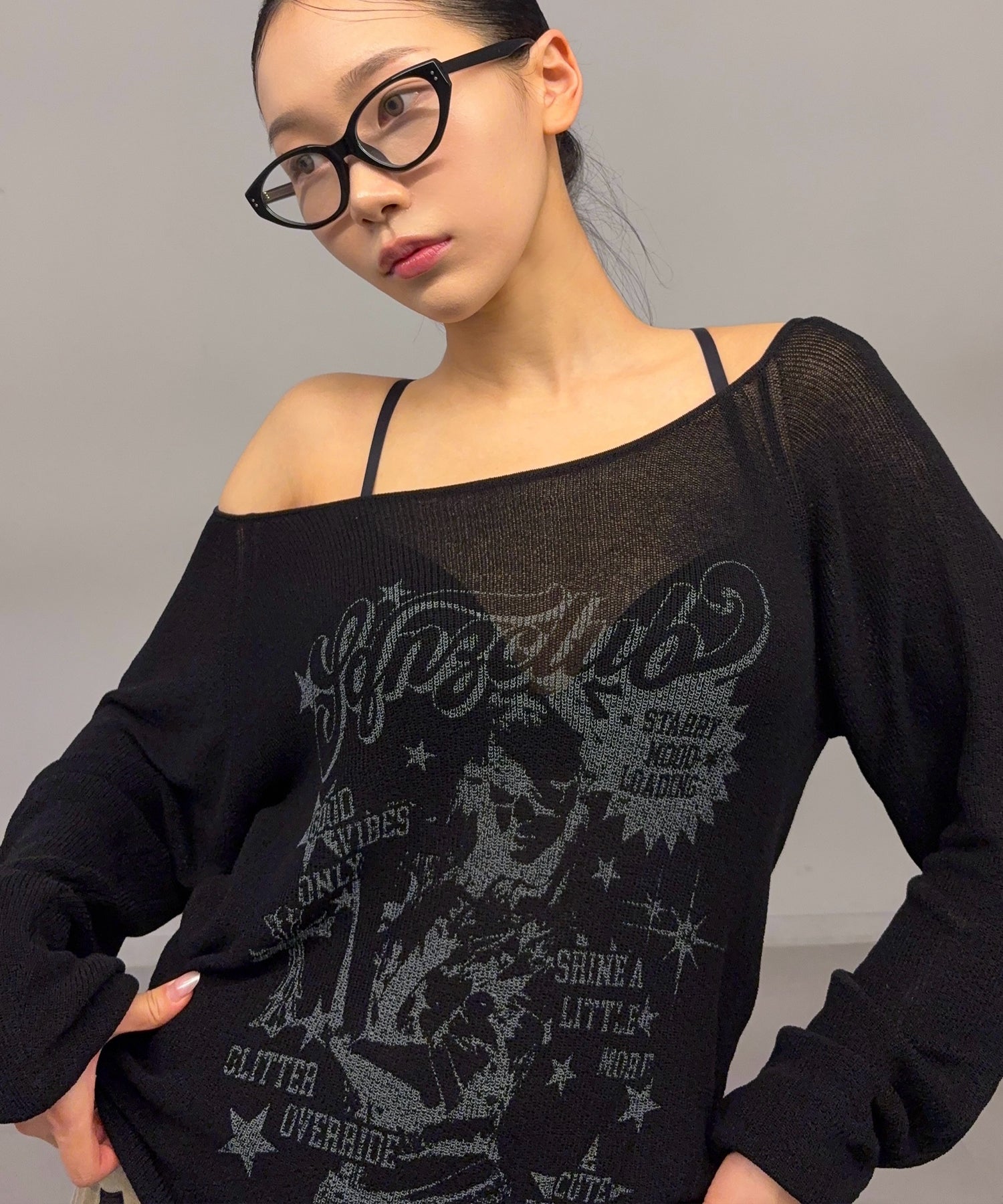 モデル:H163 Size:M
