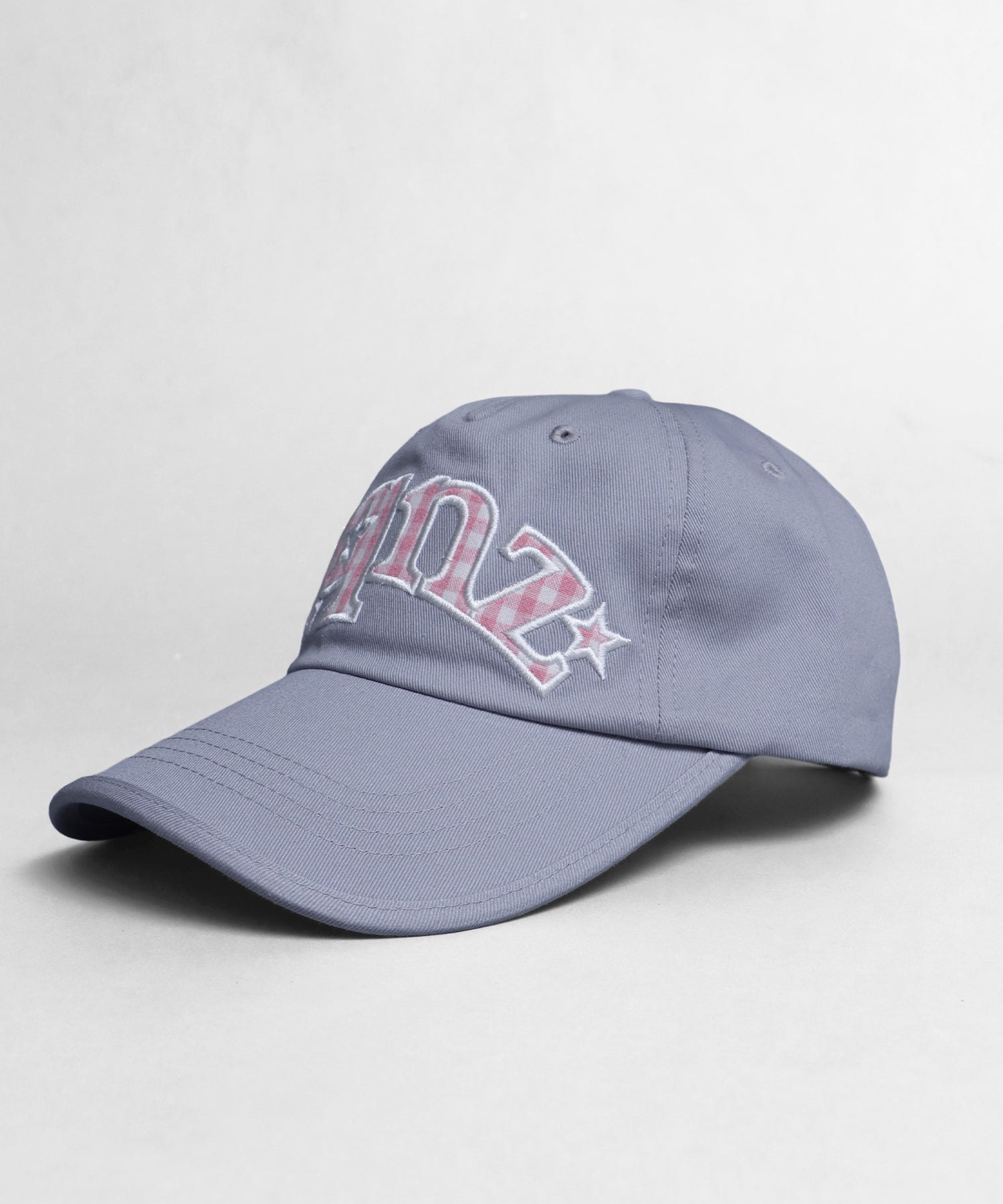 ≪予約商品≫sqnz gingham logo cap / キャップ 帽子 ワッペン ベースボール ユニセックス 刺繍 グレー