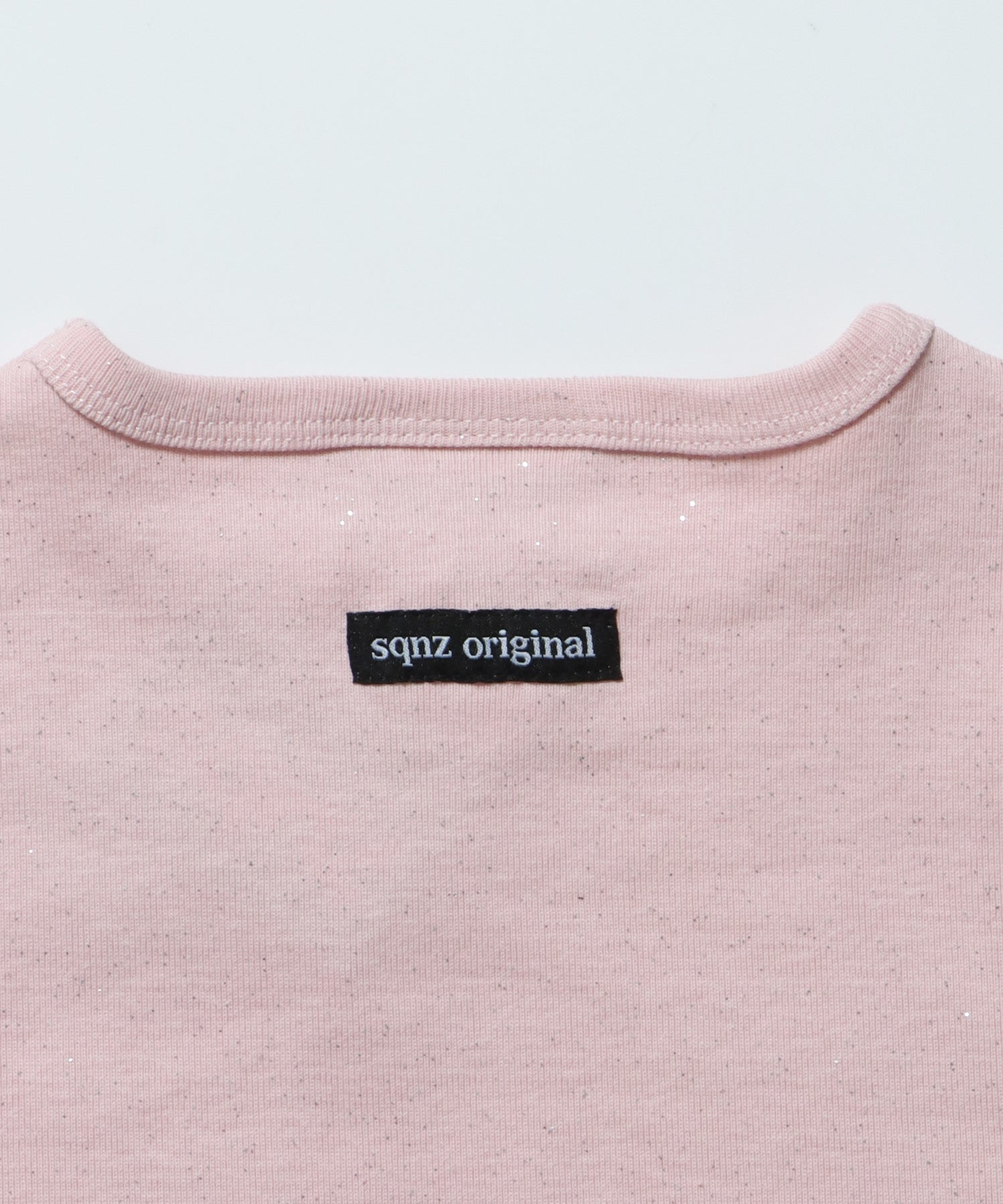 ≪予約商品≫sqnz glitter compact tee / 半袖 プリント Tシャツ ワンポイント ラインストーン レディース ピチT ちびT 【セットアップ着用可能】 ライトピンク