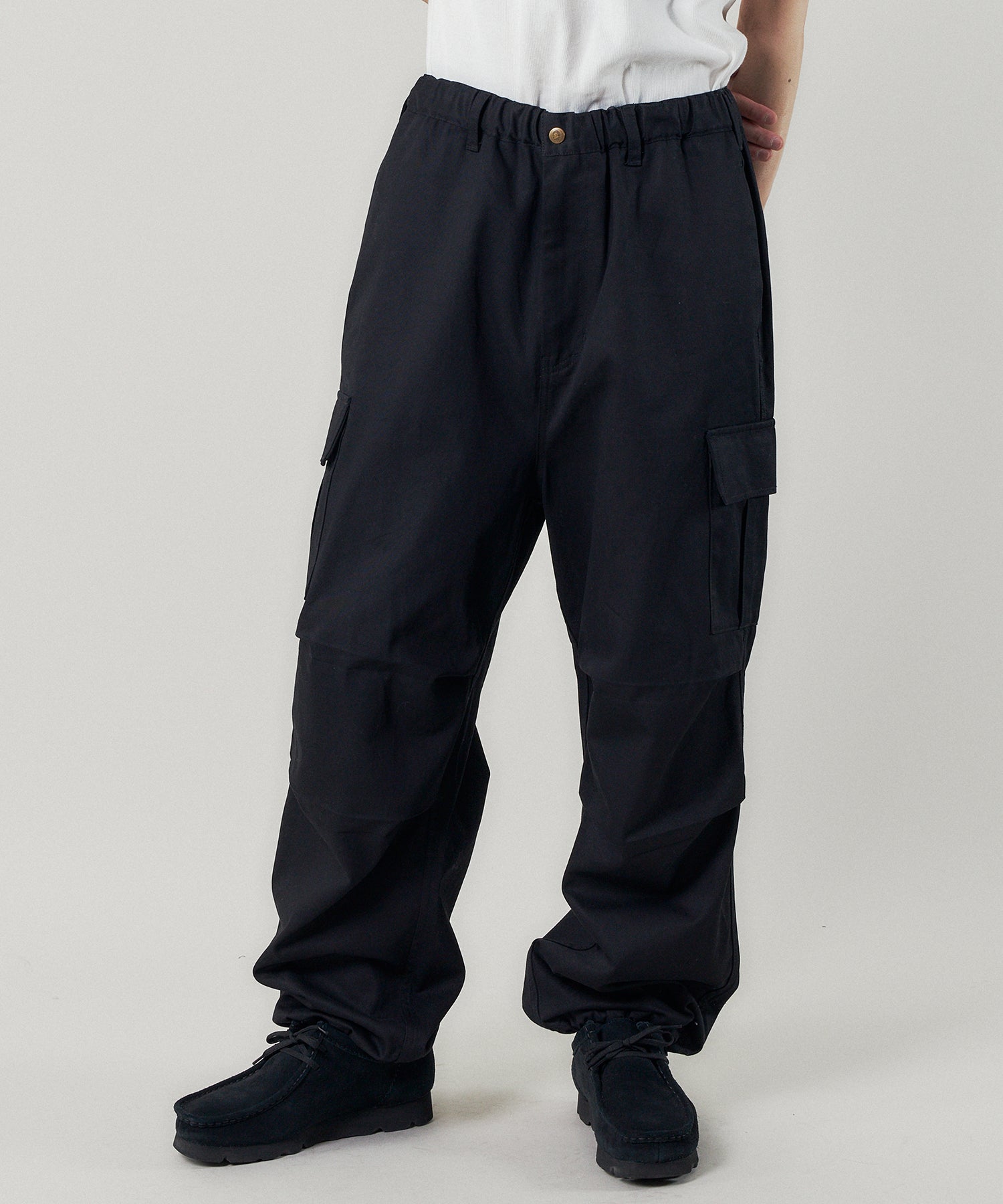 モデル:H180 Size:L【その他1(ブラック カーゴポケッ付き)】