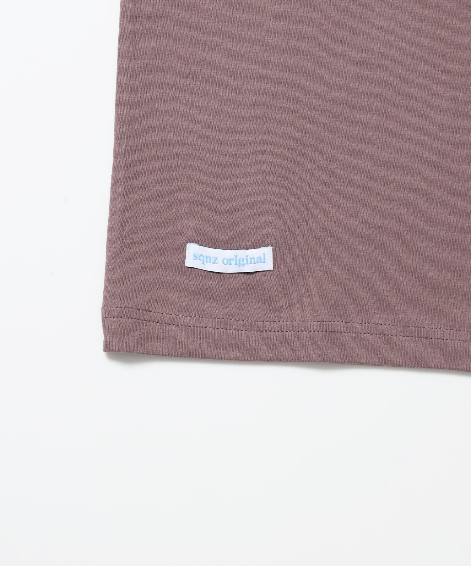 ※WEB限定 / ユニセックス / 星モチーフ半袖Tシャツ / sqnz star new logo tee / ベージュ