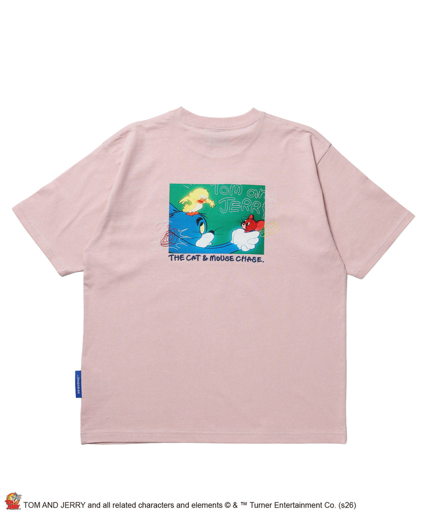 TJ PHOTO & EMB. TEE / トムとジェリー 半袖 クルーネック プリント 刺繍 ワンポイント ユニセックス オーバーサイズ レイヤード ライトピンク