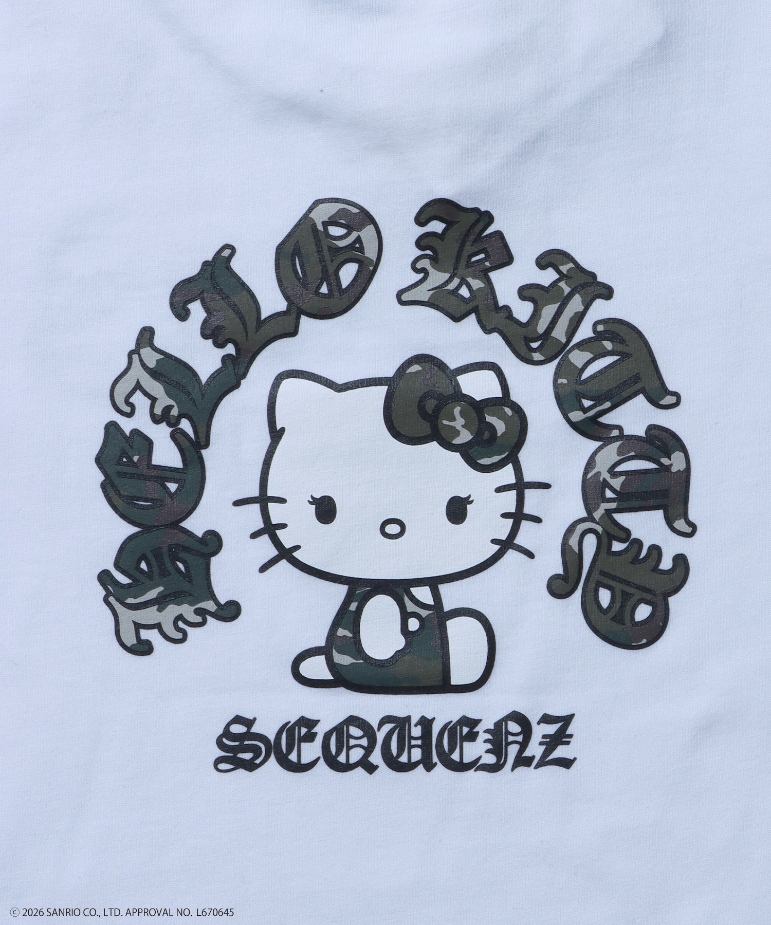 HK CIRCLE LOGO TEE / ハローキティ キティちゃん 半袖 クルーネック プリント ワンポイント ラインストーン プリント ホワイト