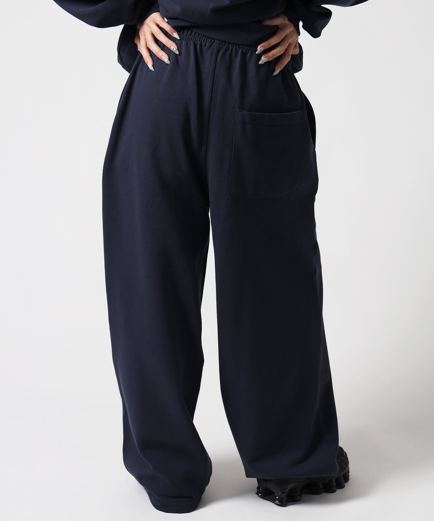 モデル:H163 Size:M