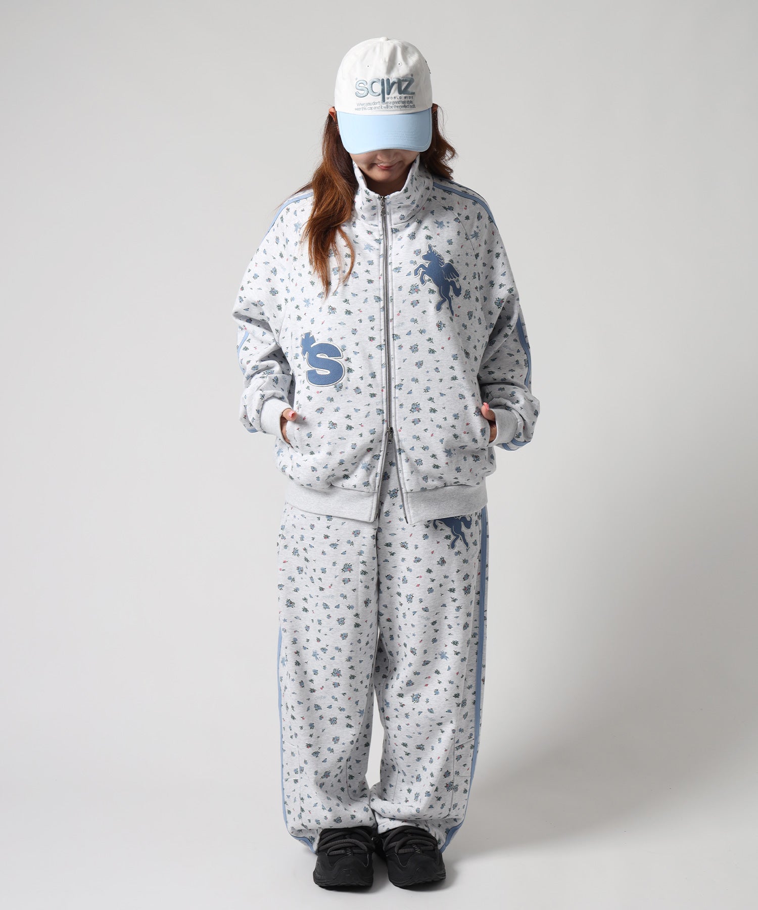 モデル:H158 Size:M