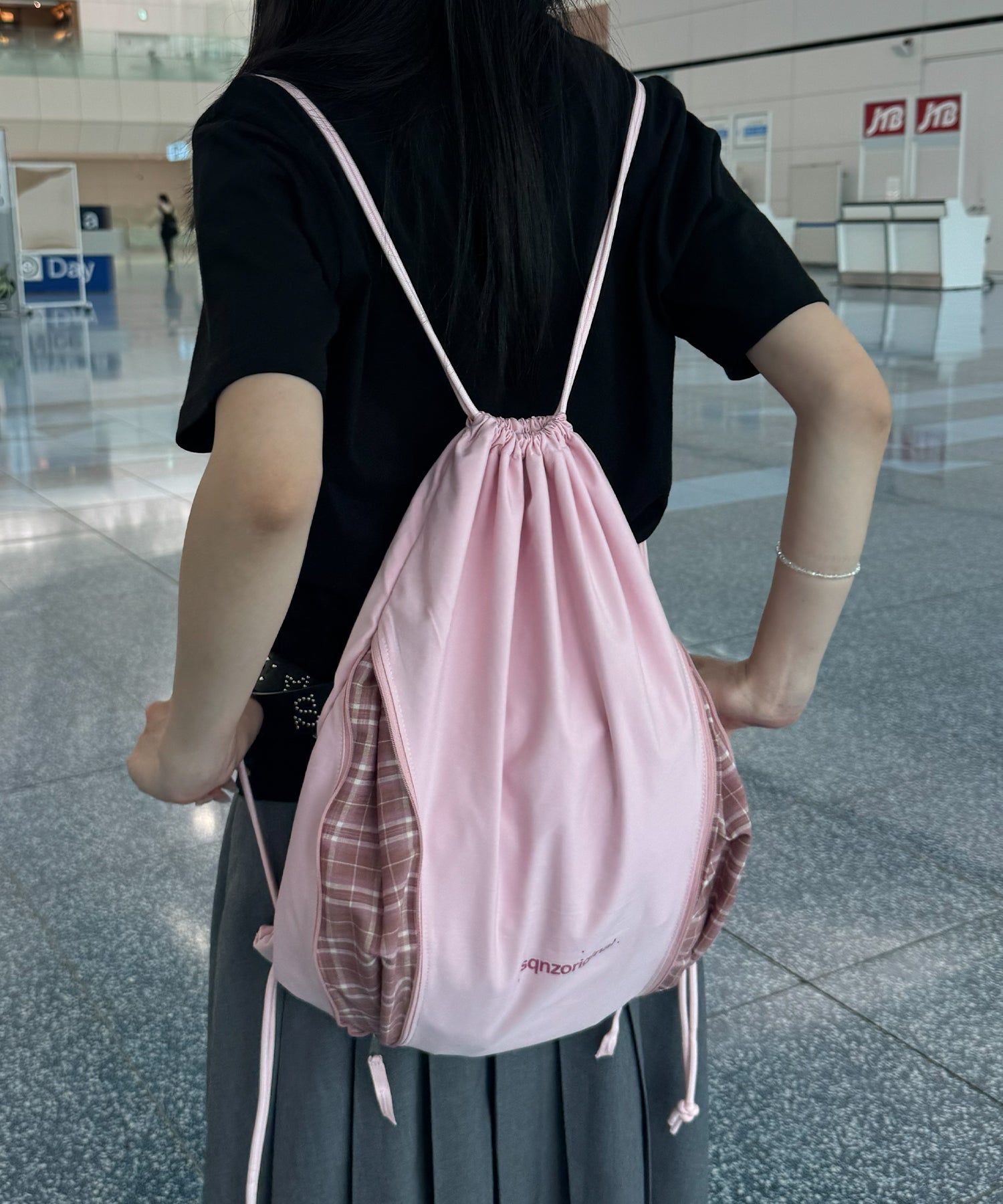 ≪予約商品≫※WEB限定 / 2WAY仕様 /チェックジップナップサック /sqnz zip knapsack ライトピンク