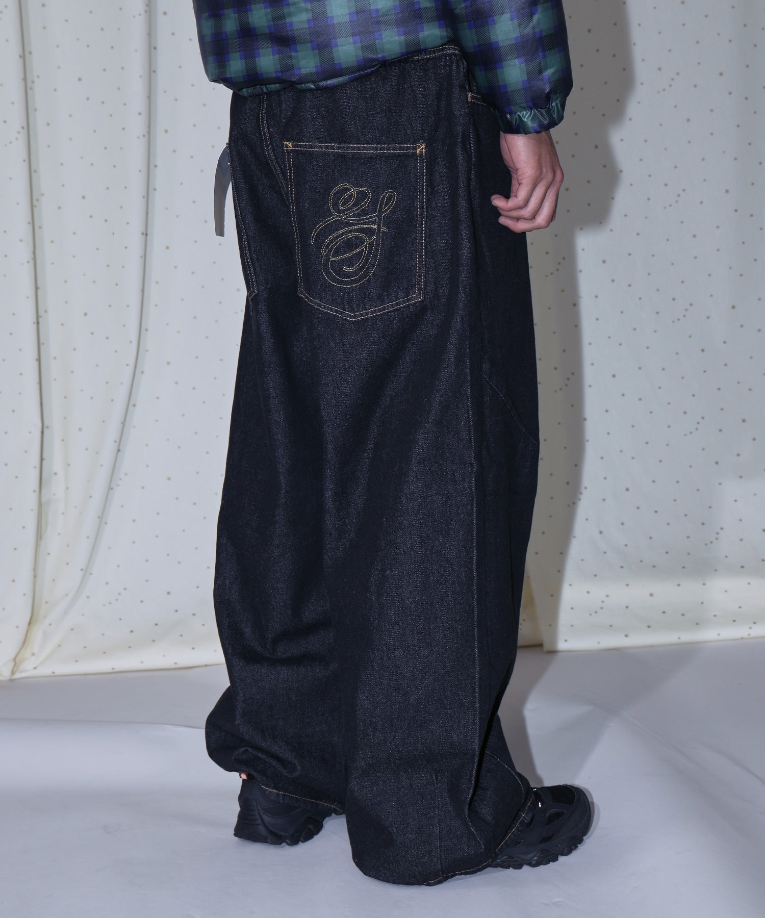 モデル:H180 Size:L