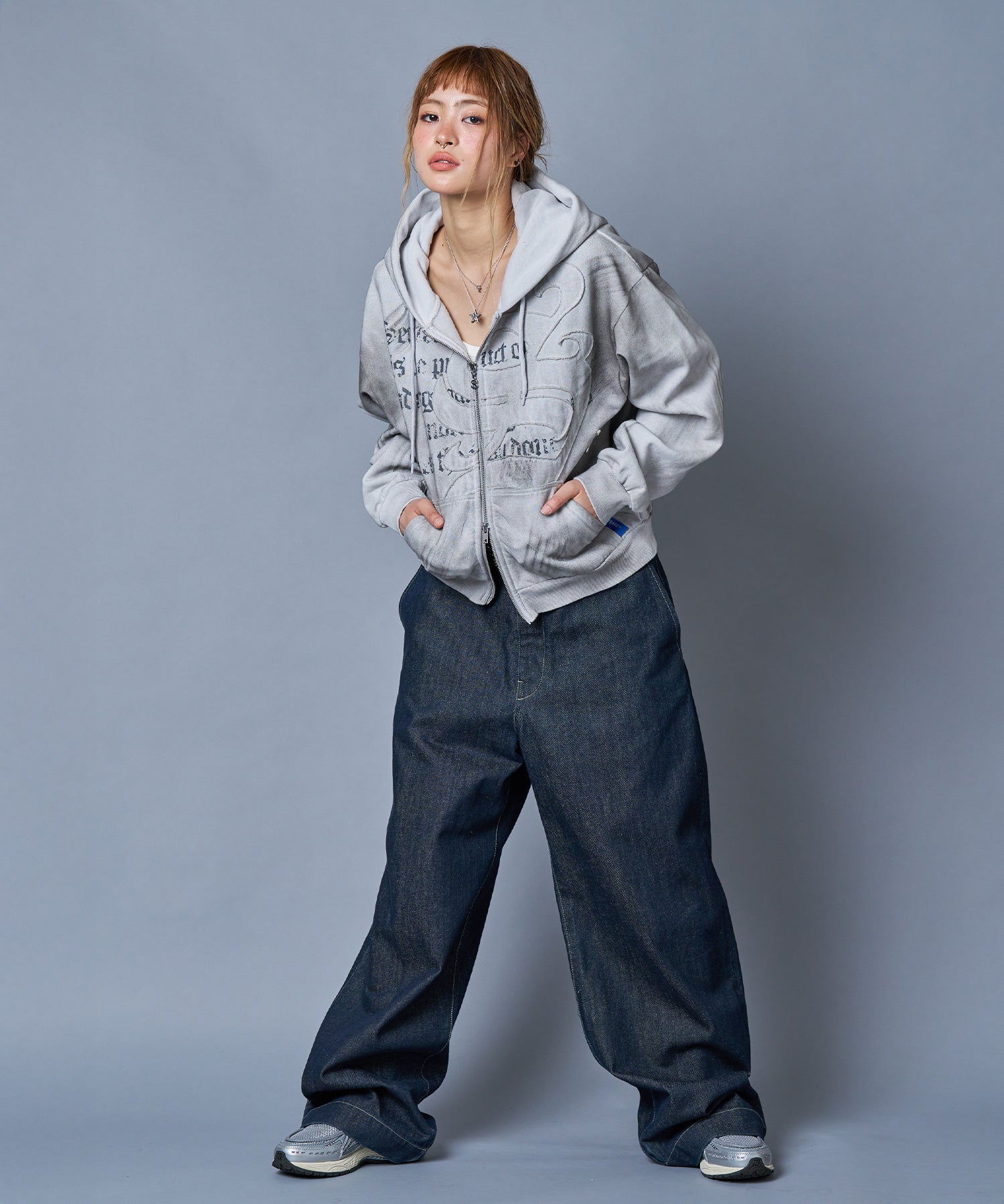 モデル:H165 Size:s