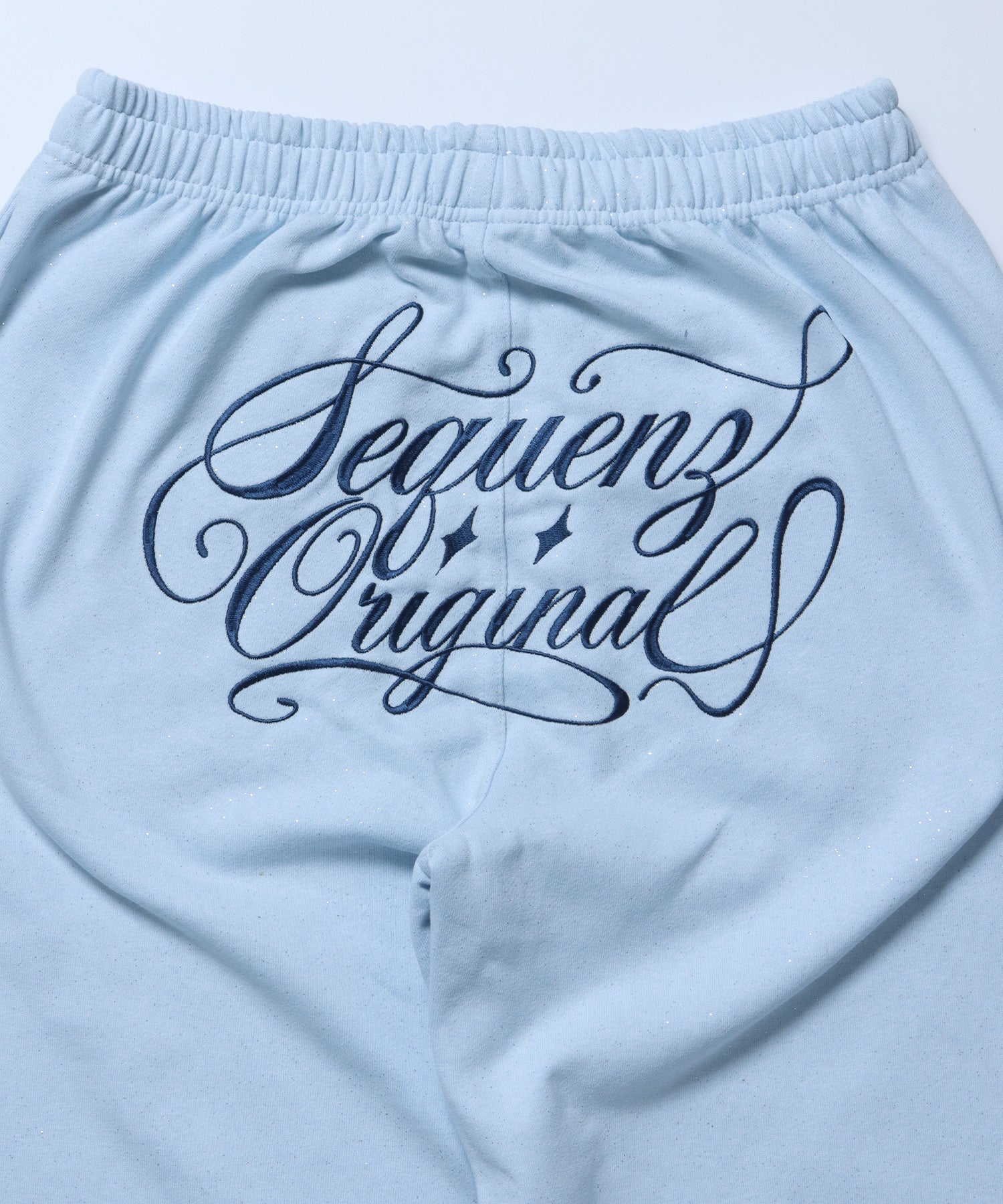 SQNZ GLITTER SWEAT PANTS / グリッター ラインストーン スウェットパンツ ドローコード 裏起毛 【セットアップ着用可】 スカイブルー