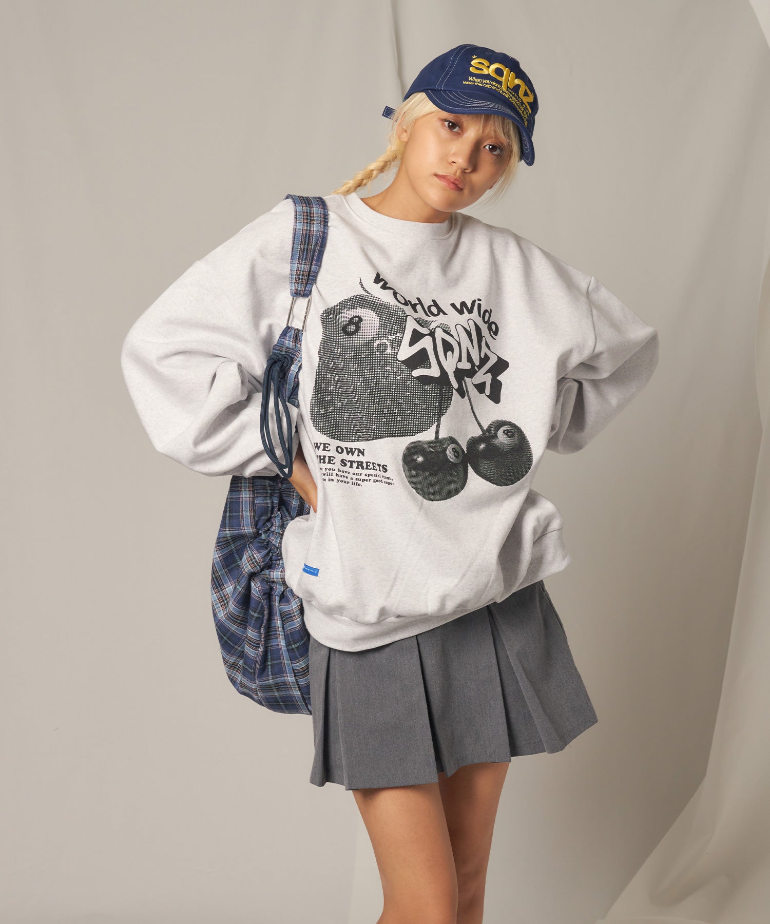 モデル:H172 Size:M