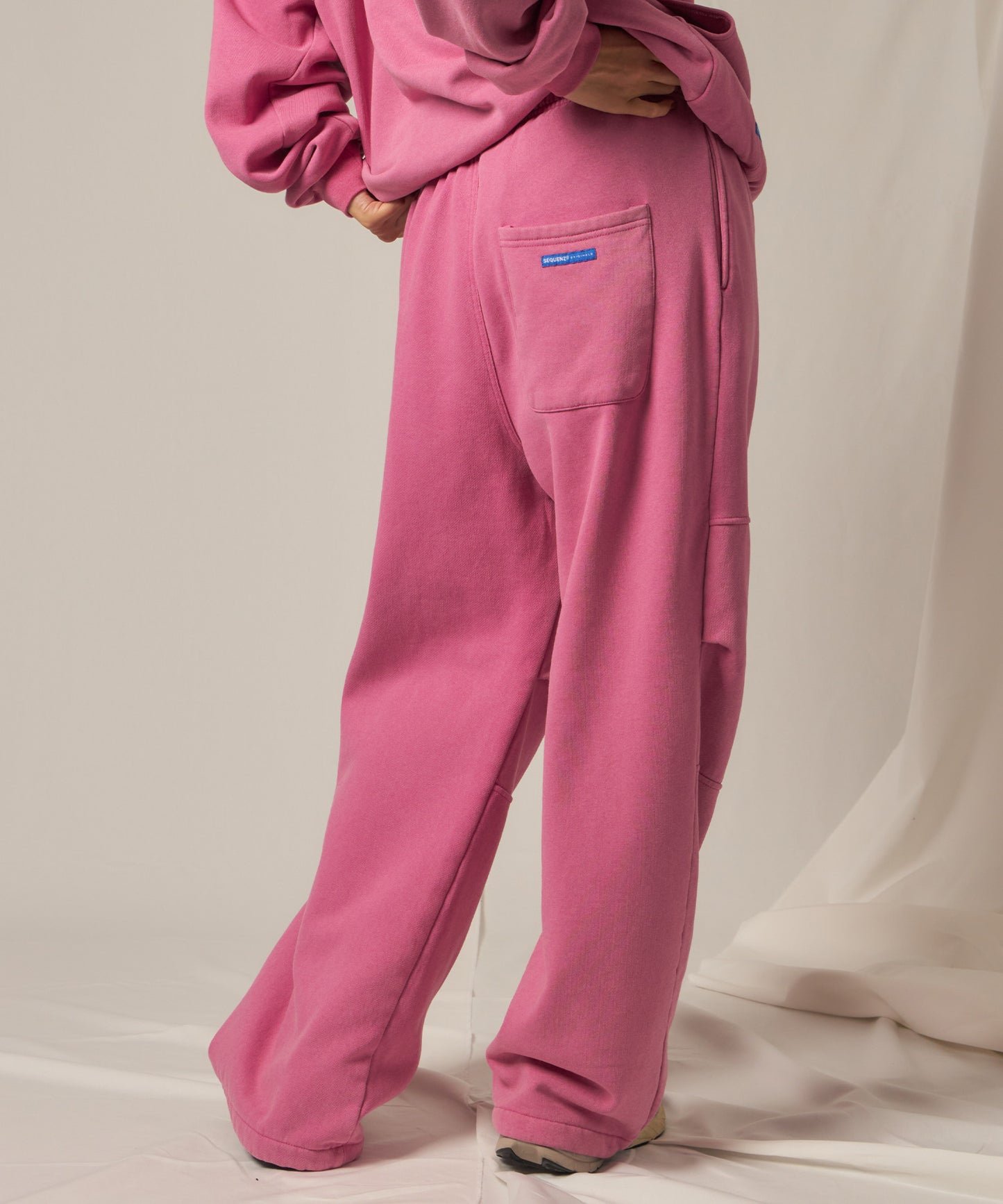 モデル:H172 Size:M