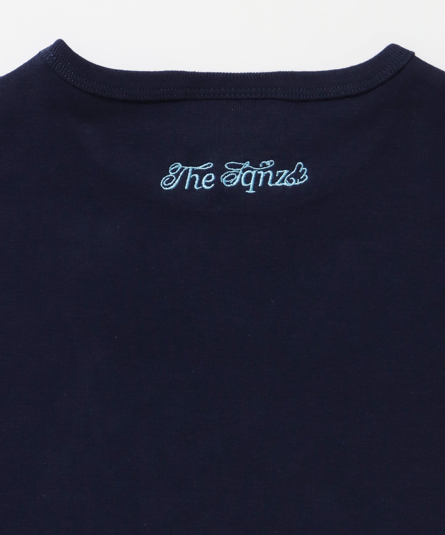 ※WEB限定 / レディースワンポイントロゴ半袖Tシャツ / sqnz logo compact tee ダークネイビー