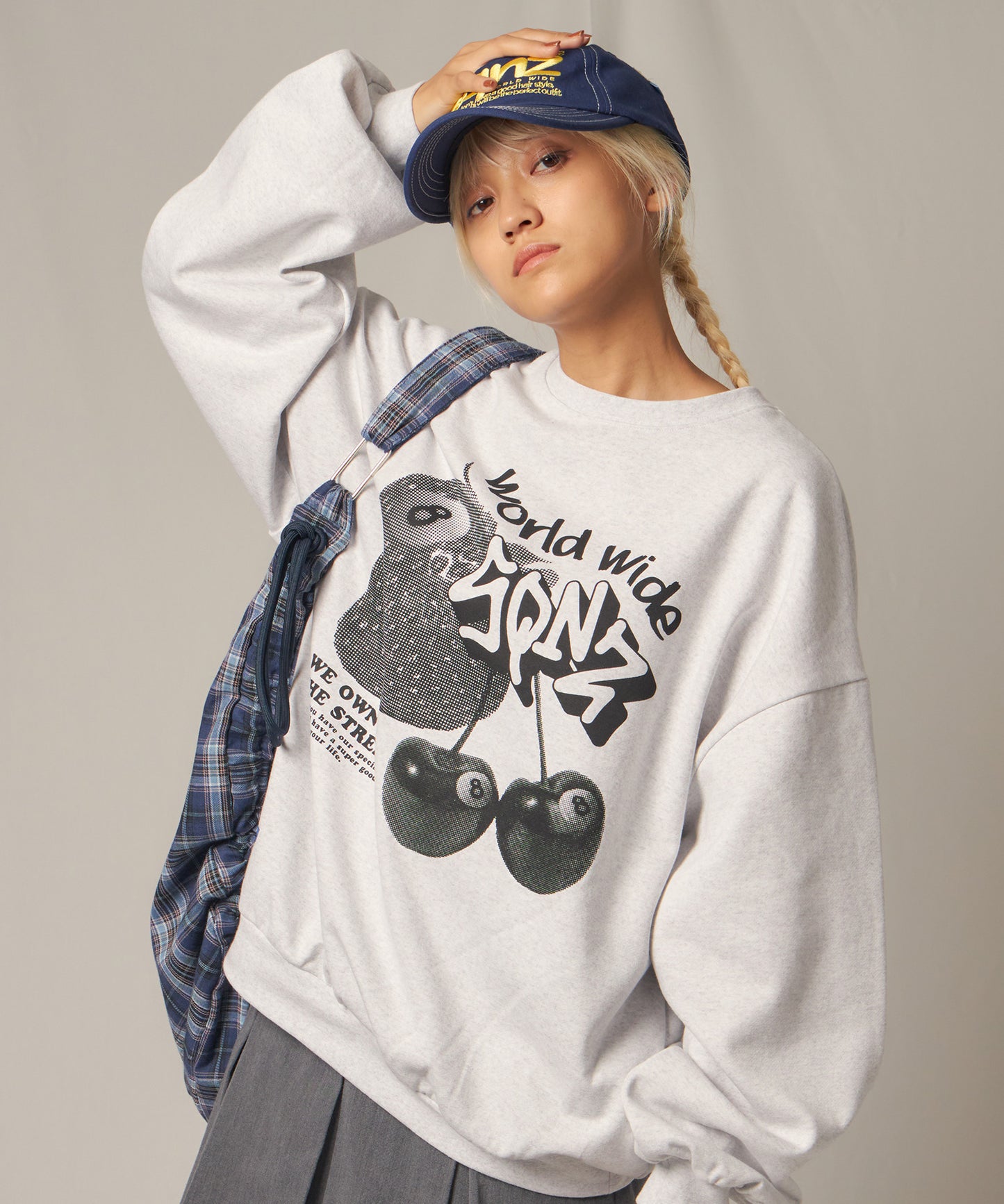 モデル:H172 Size:M