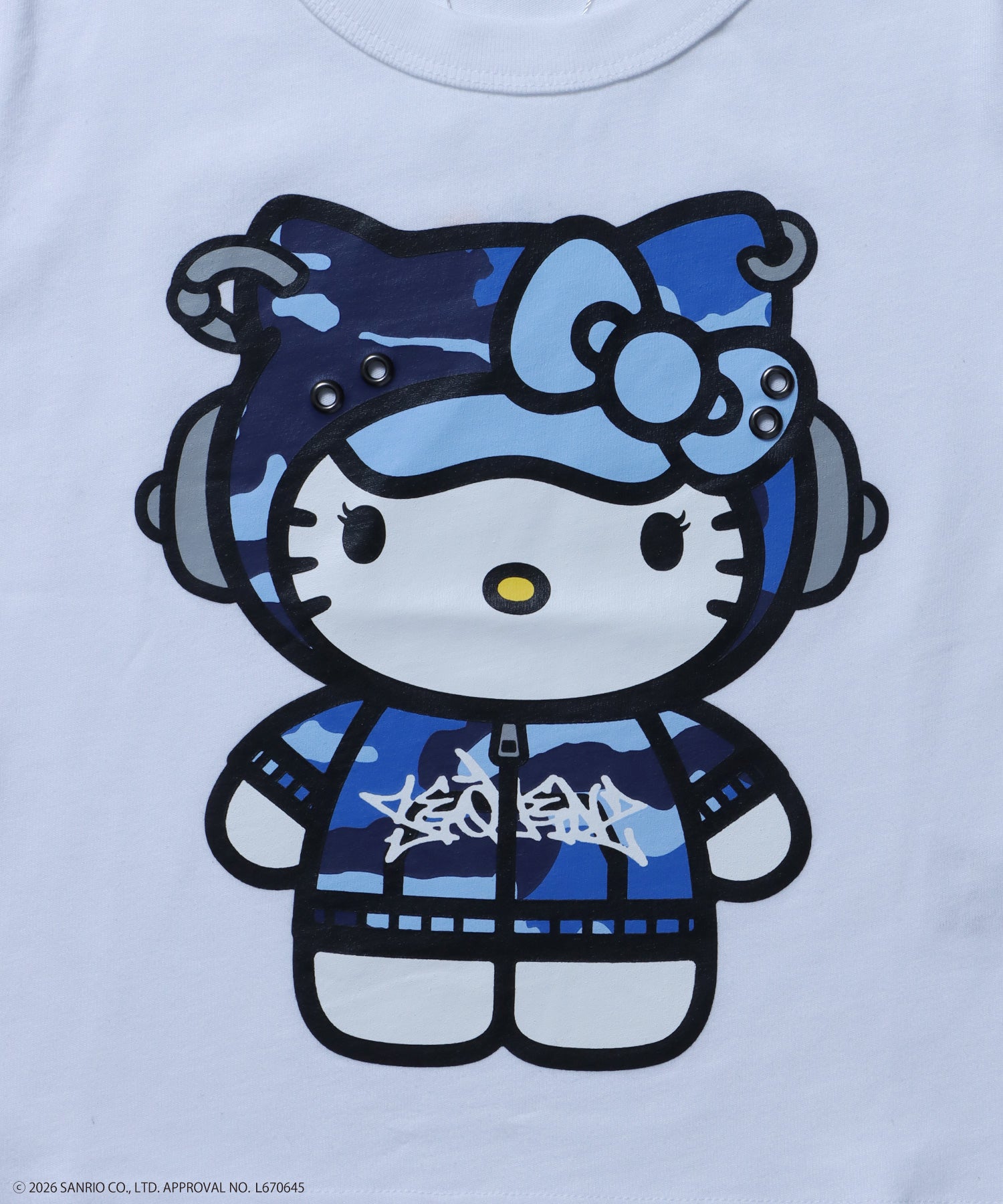 HK EYELET TEE / ハローキティ キティちゃん 半袖 クルーネック プリント ワンポイント ハトメ ホワイト