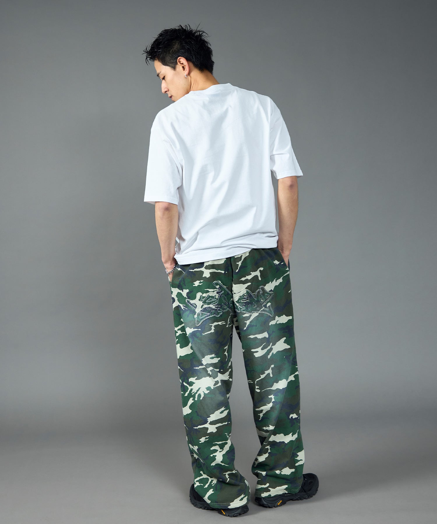 モデル:H180 Size:L