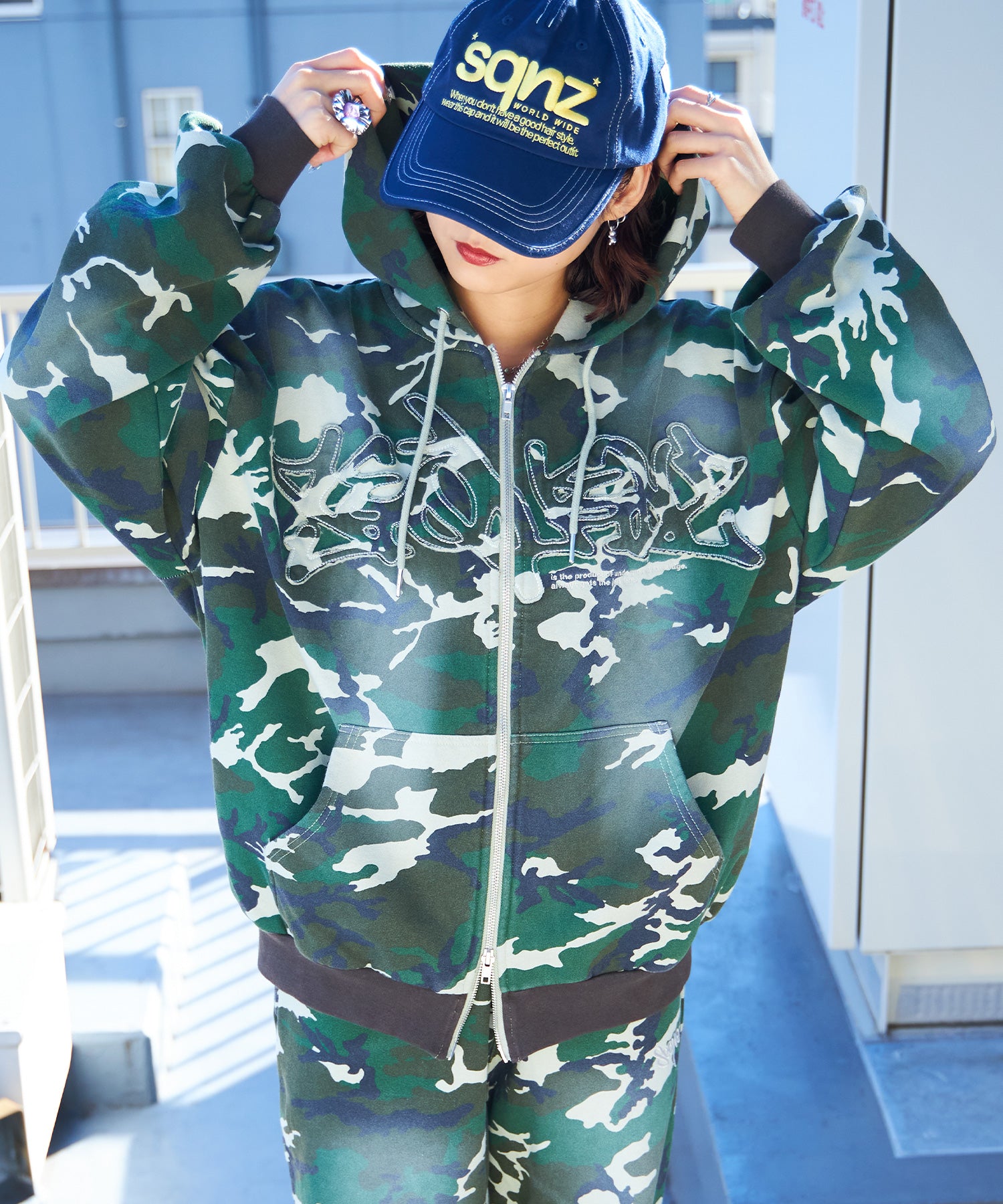 モデル:H163 Size:M