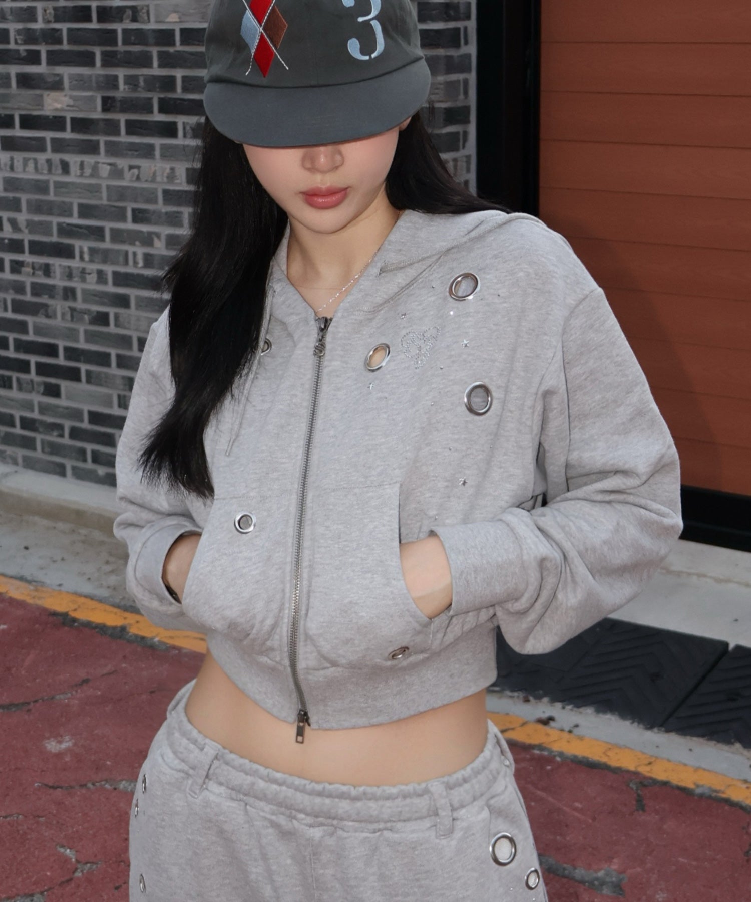 モデル:H165 Size:M