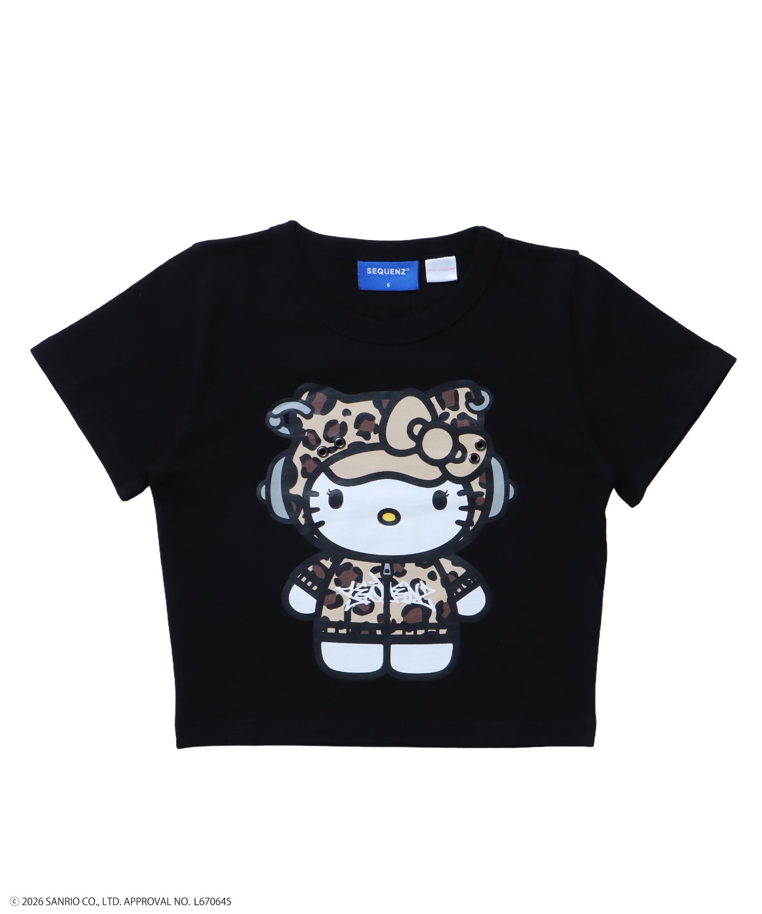 HK EYELET TEE / ハローキティ キティちゃん 半袖 クルーネック プリント ワンポイント ハトメ ブラック