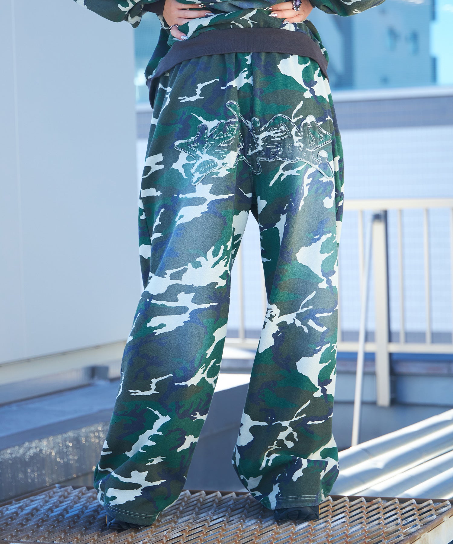 モデル:H163 Size:L