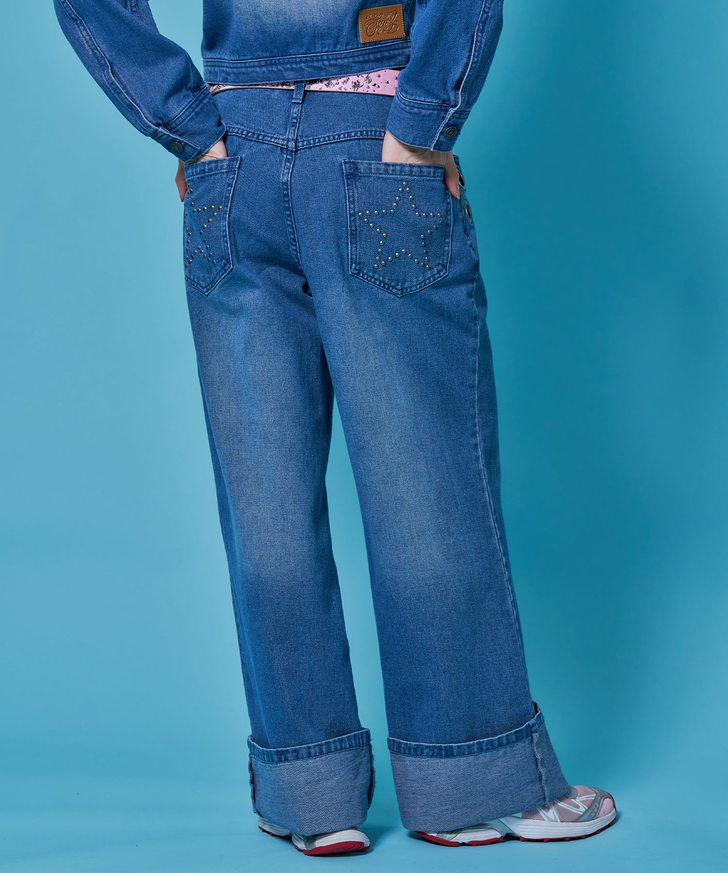 モデル:H164 Size:M