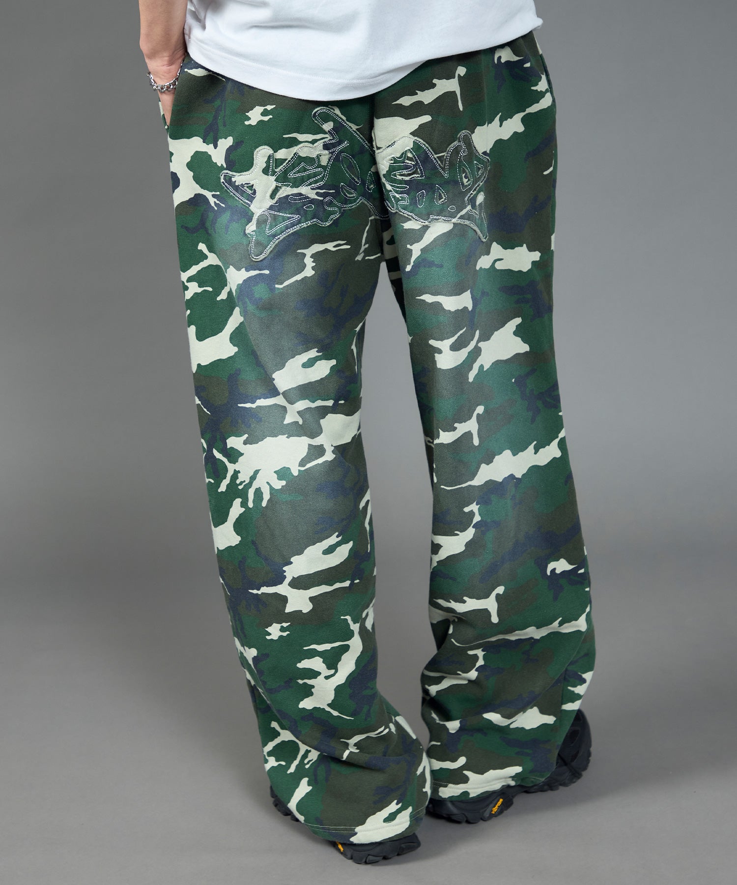 モデル:H180 Size:L