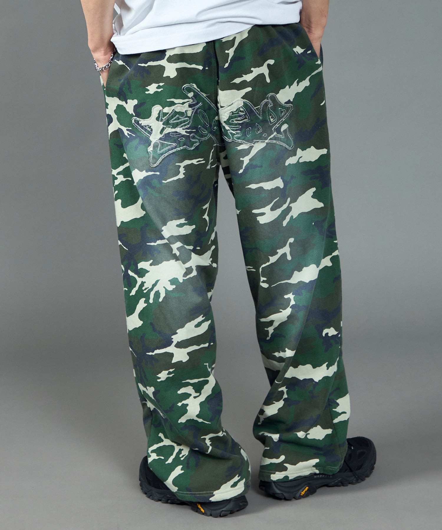 モデル:H180 Size:L