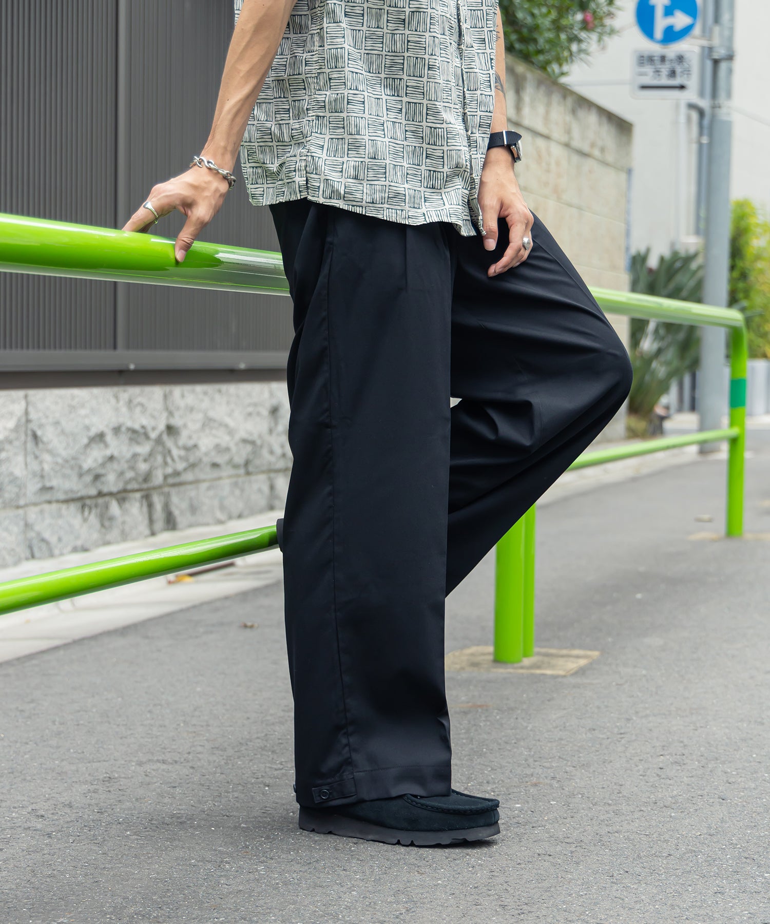 モデル:H177 着用サイズ:L