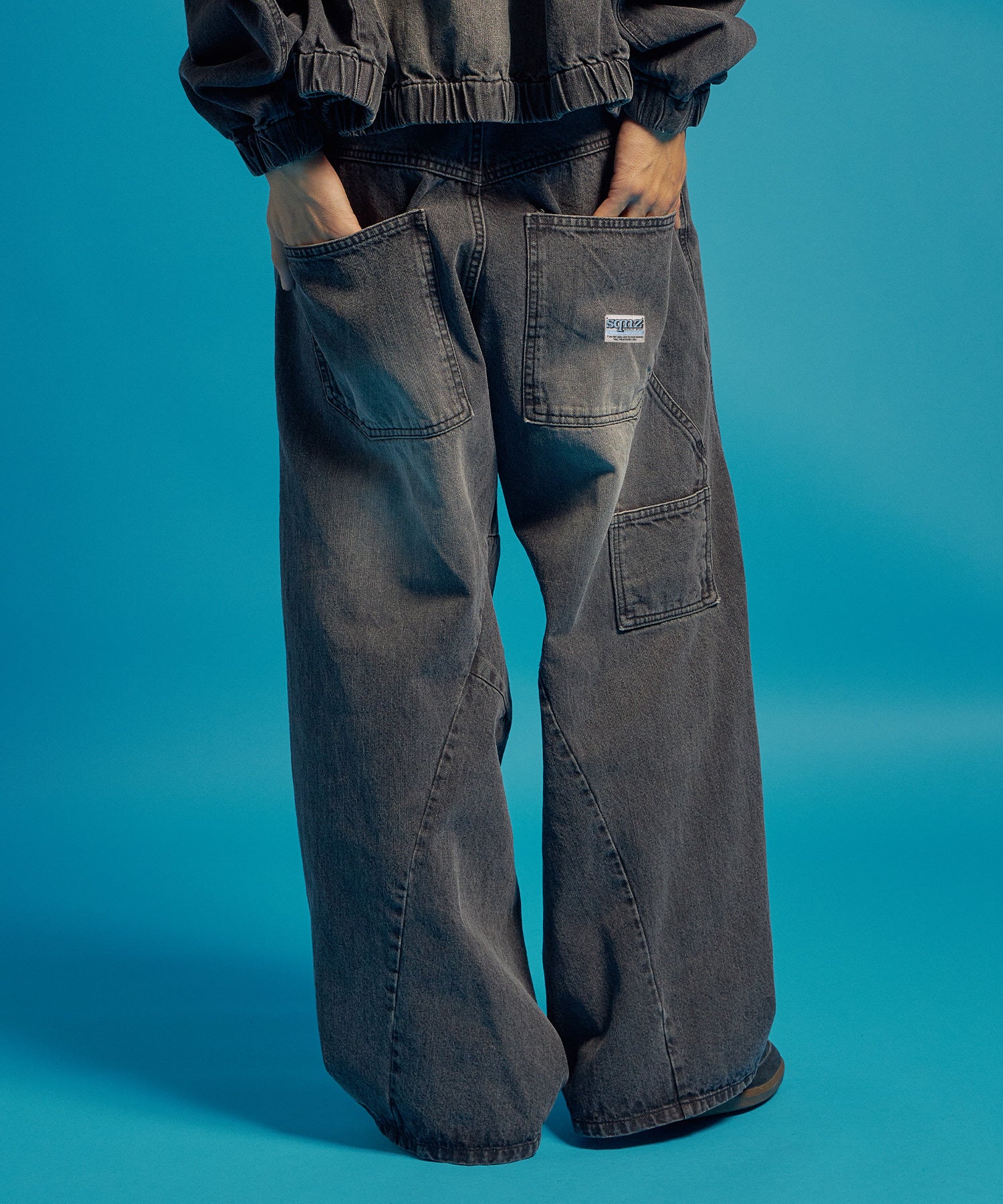 sqnz washed curve denim pants / カーブデニム ワイドパンツ ヴィンテージライク オーバーダイ ブラック ≪SET UP着用可能≫