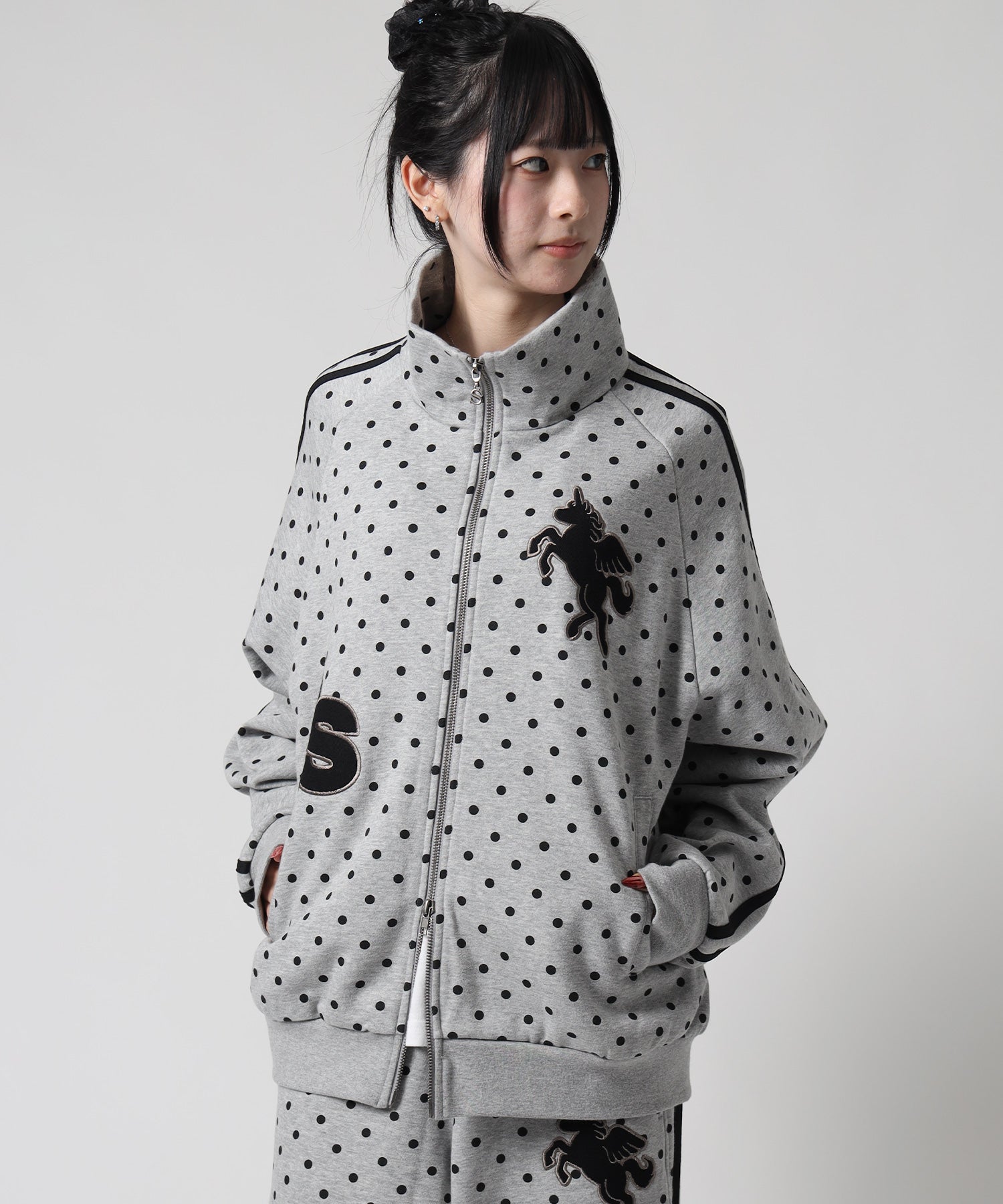 モデル:H159 Size:M