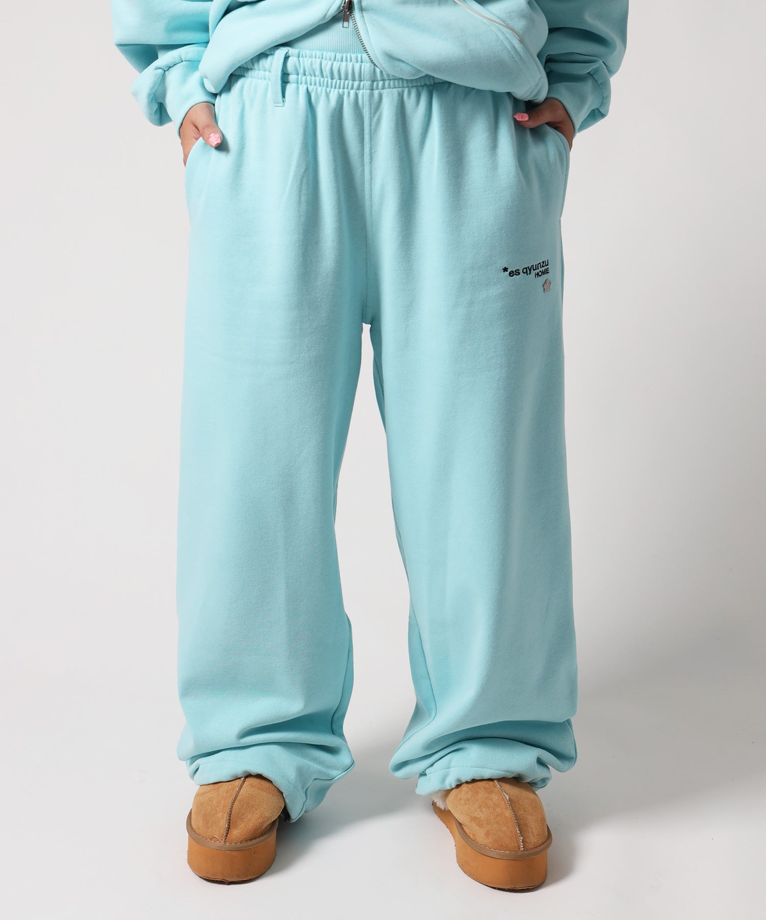 モデル:H158 Size:M