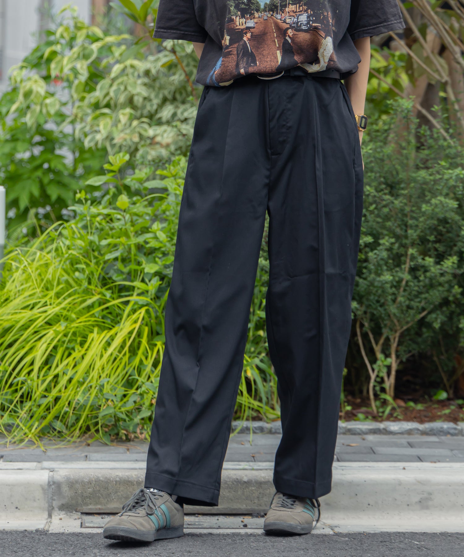 TR SIDE GATHER ANKLE PANTS / TR サイドギャザー アンクルスラックス チャコール