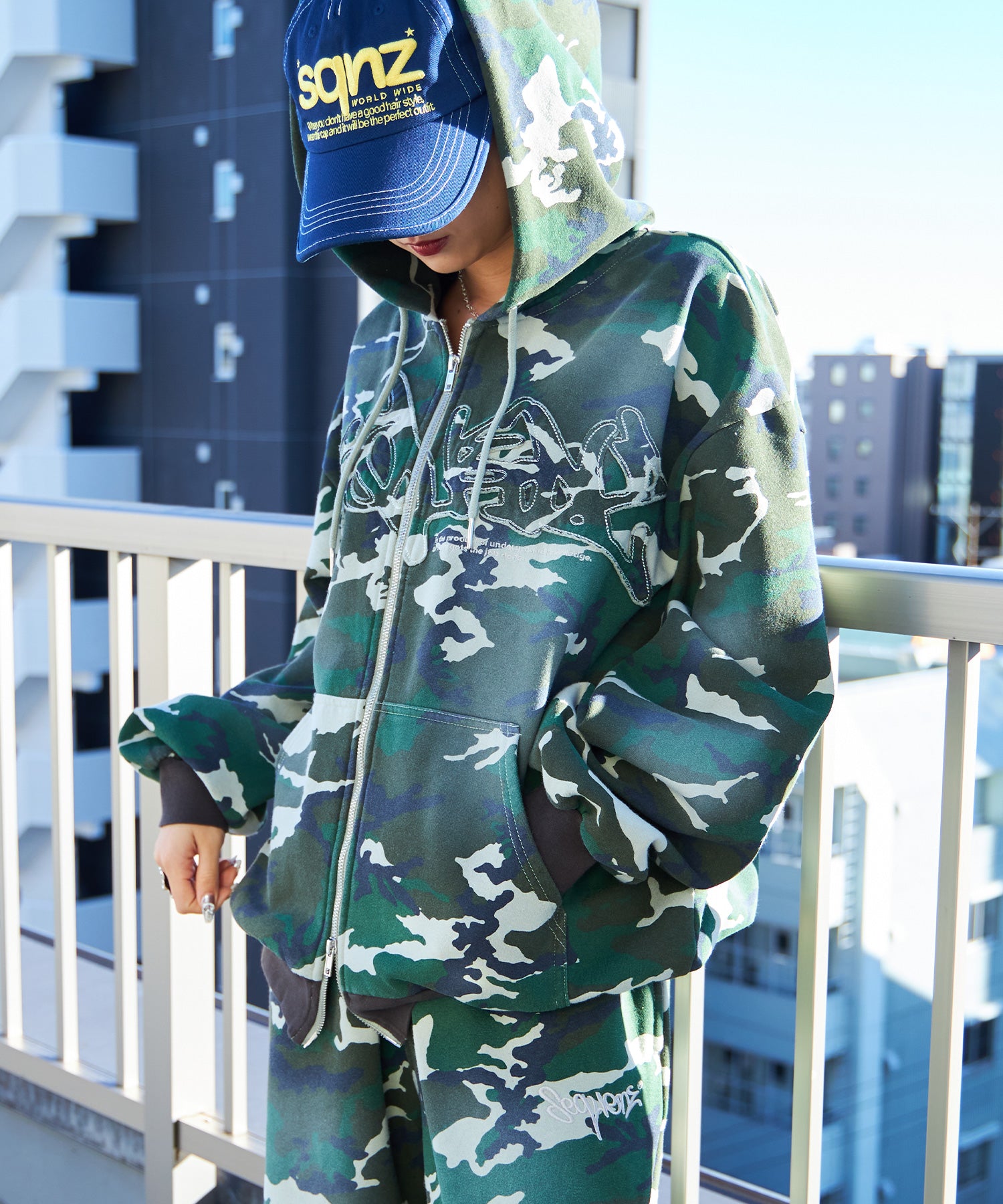 モデル:H163 Size:M