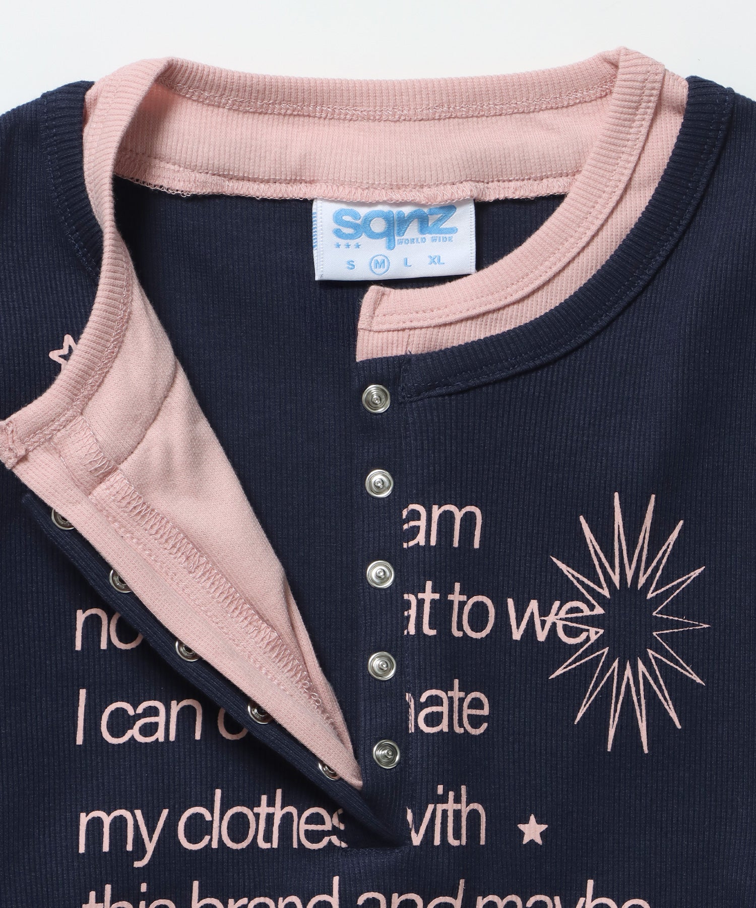 sqnz fake layered henley star l/s tee / 長袖 プリント ヘンリー フェイクレイヤード ツートーン ネイビー