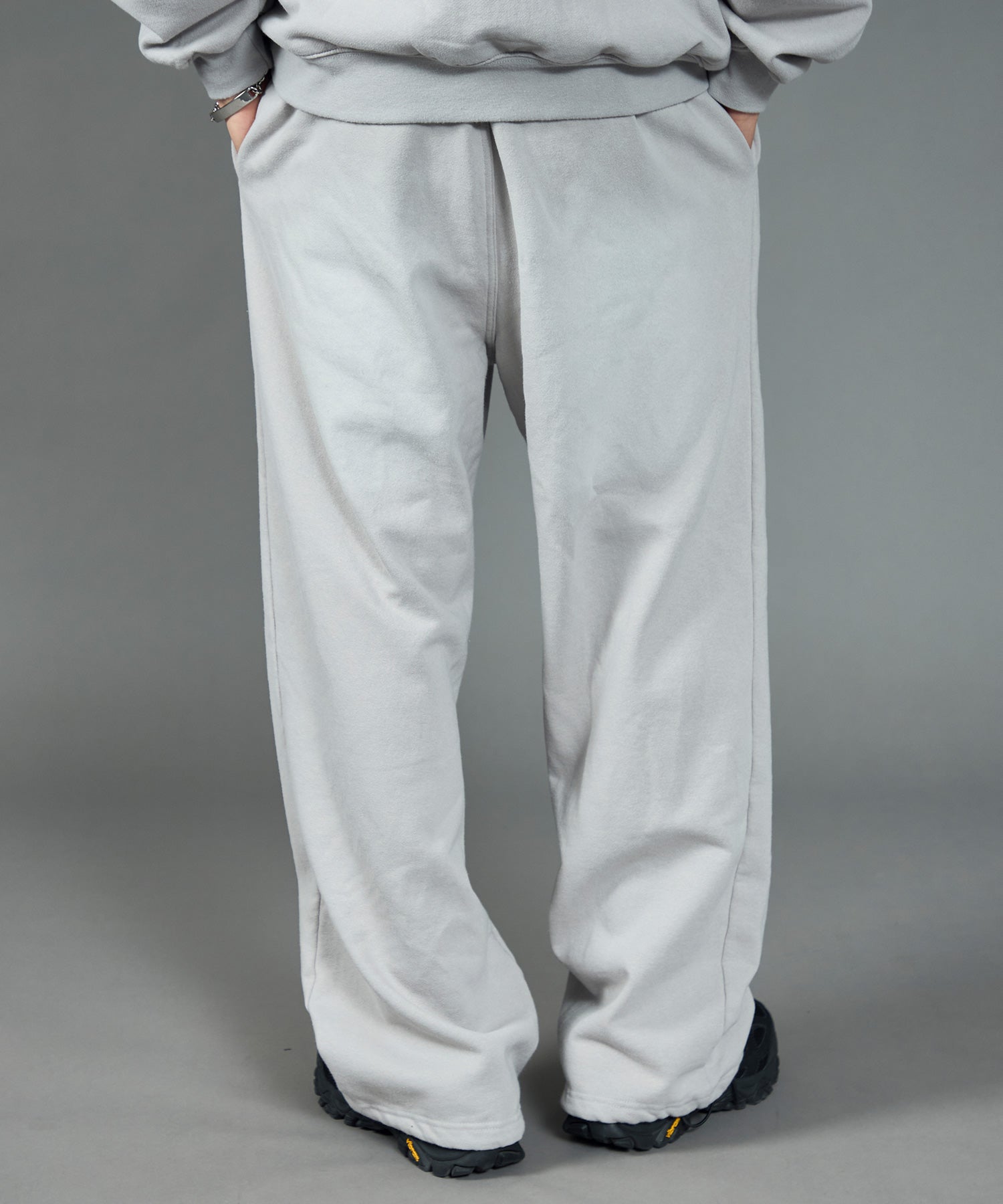 モデル:H180 Size:L