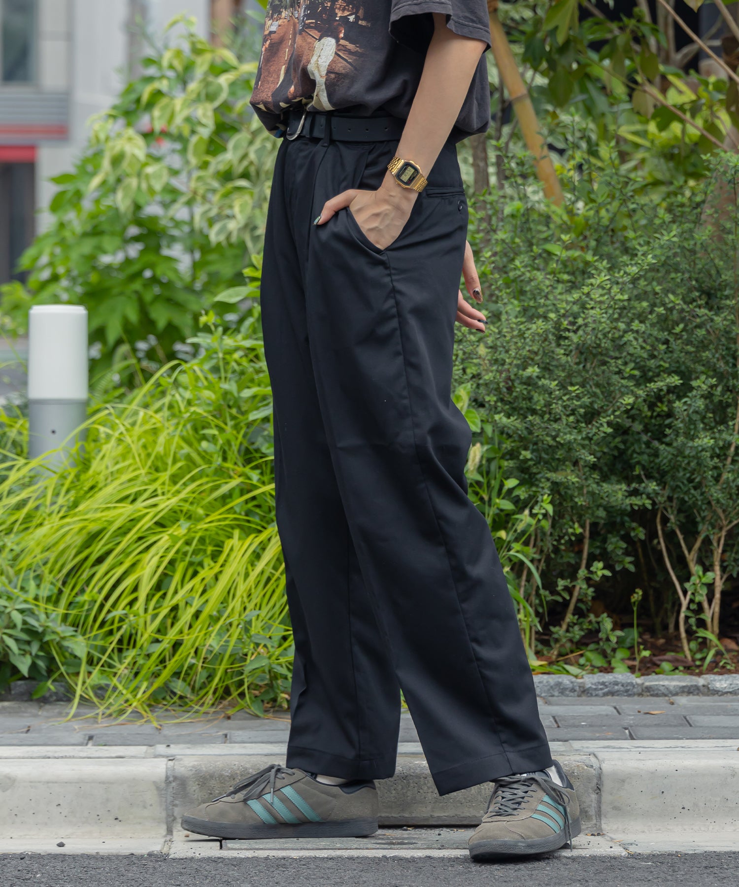TR SIDE GATHER ANKLE PANTS / TR サイドギャザー アンクルスラックス チャコール
