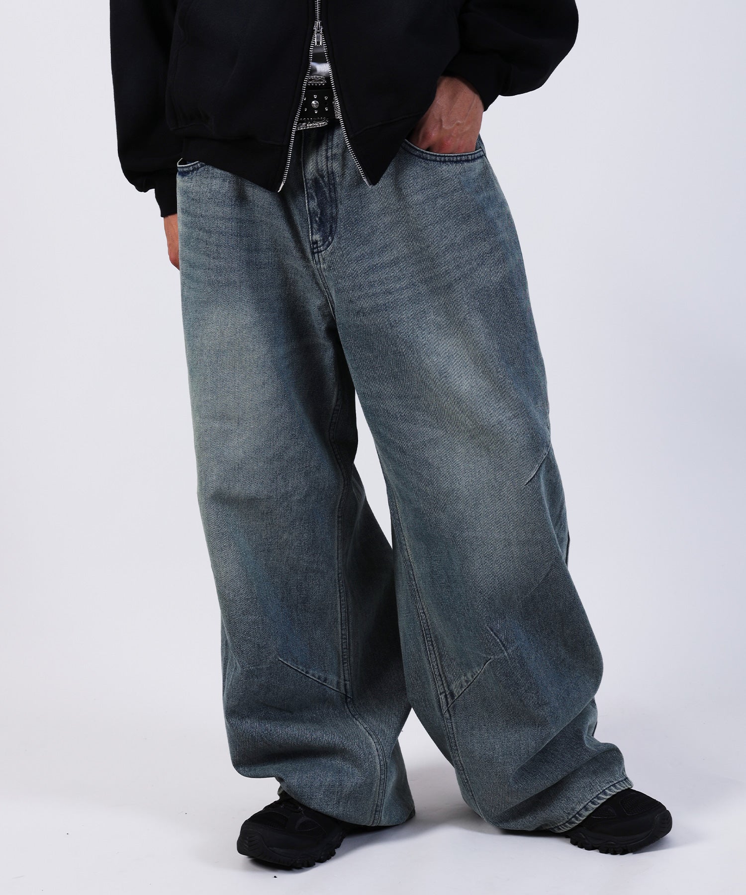 モデル:H180 Size:L