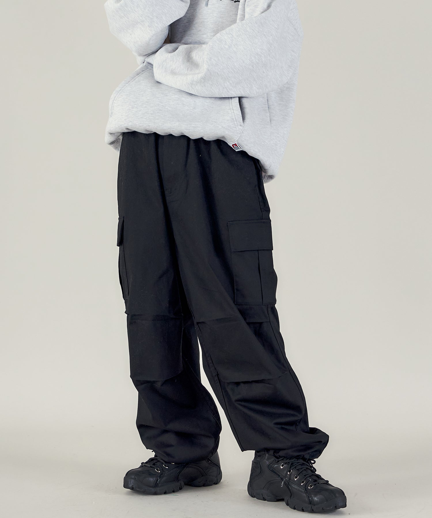 モデル:H170 Size:L【その他1(ブラック カーゴポケッ付き)】