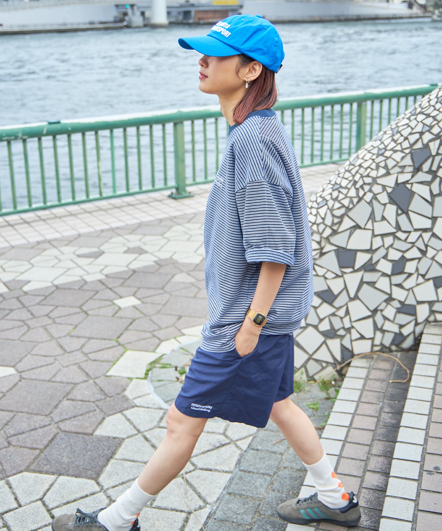 モデル:H163 Size:M