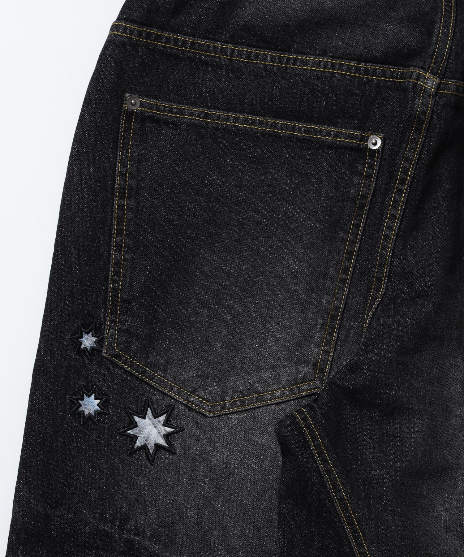 ※WEB限定 / ワイドデニムパンツ / sqnz seam design applique denim ブラック