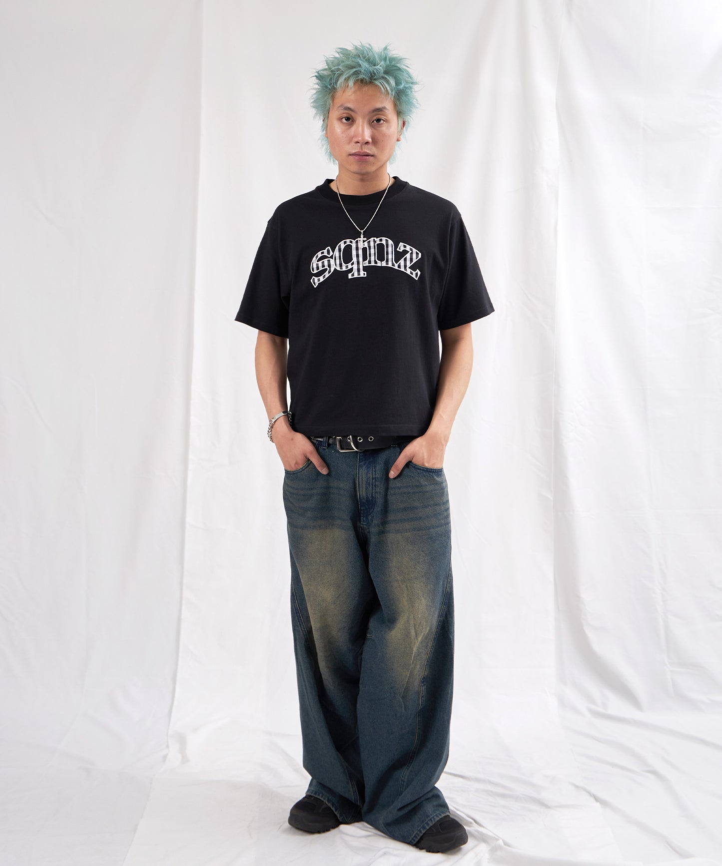 モデル:H178 Size:M