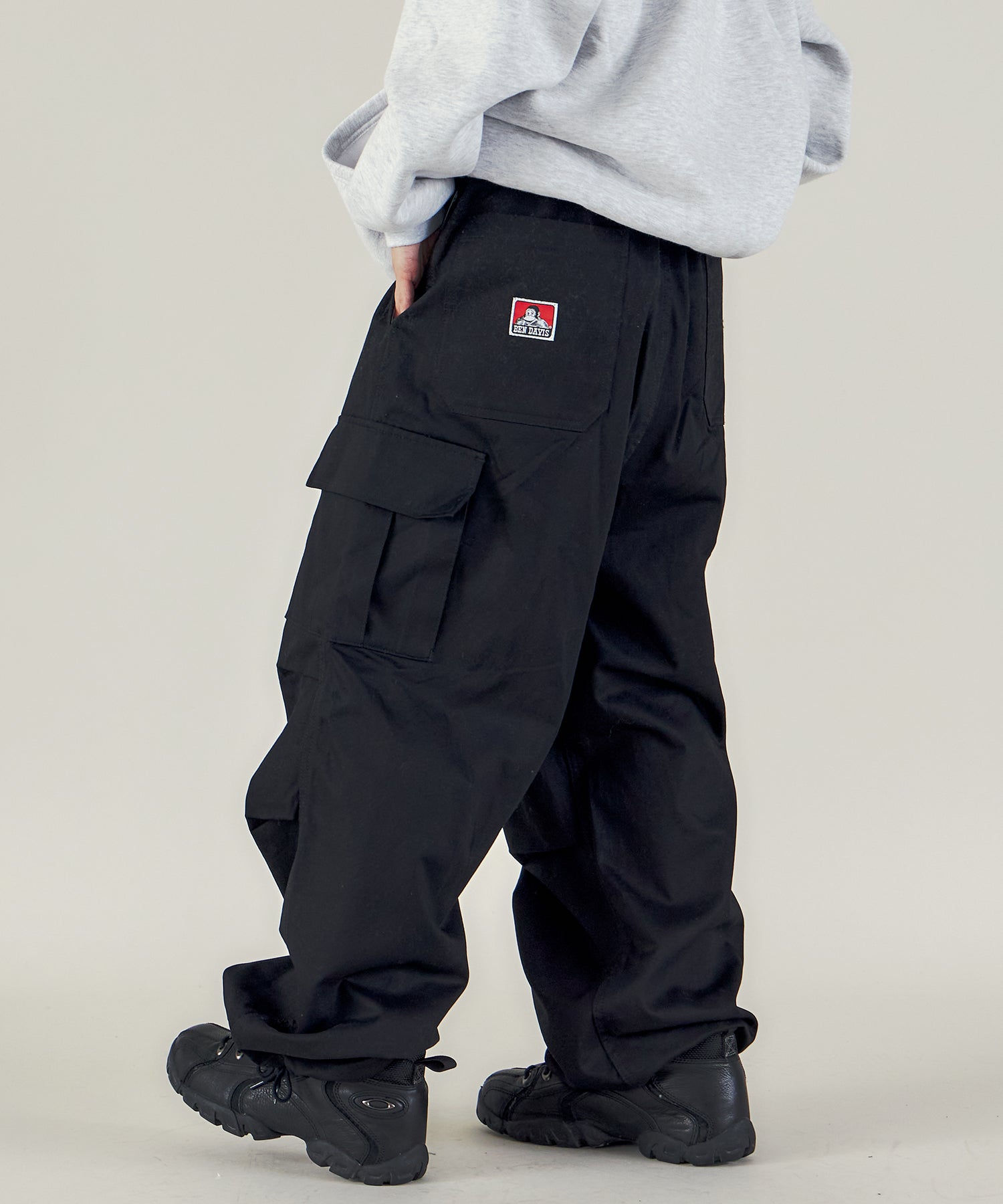 モデル:H170 Size:L【その他1(ブラック カーゴポケッ付き)】