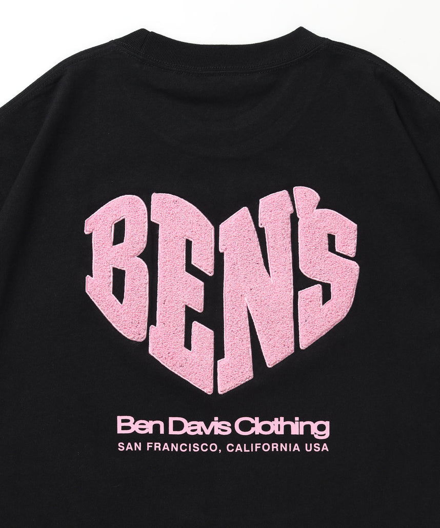 HEART CHENILLE 3 TEE / Tシャツ 半袖 クルーネック 刺繍 ワンポイント ユニセックス オーバーサイズ サガラ ブラック