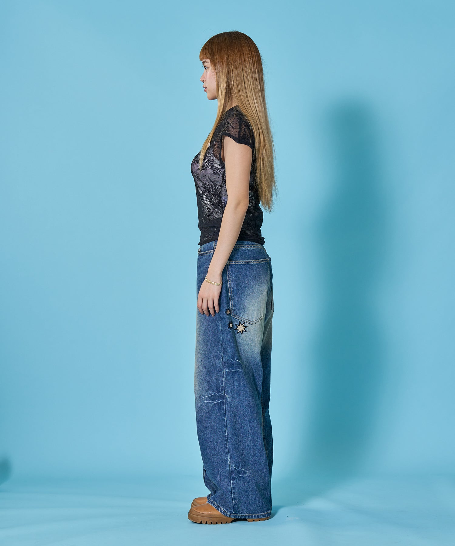 モデル:H165 Size:M