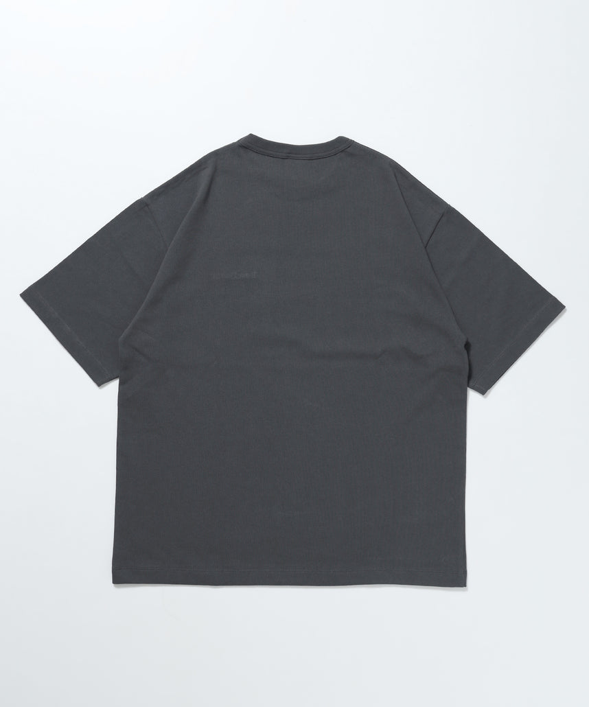 【BEN DAVIS(ベンデイビス)】NAVAL別注 エクストラヘビーオーバーT / 半袖 Tシャツ ワンポイント ブランドロゴ 刺繍 チャコール