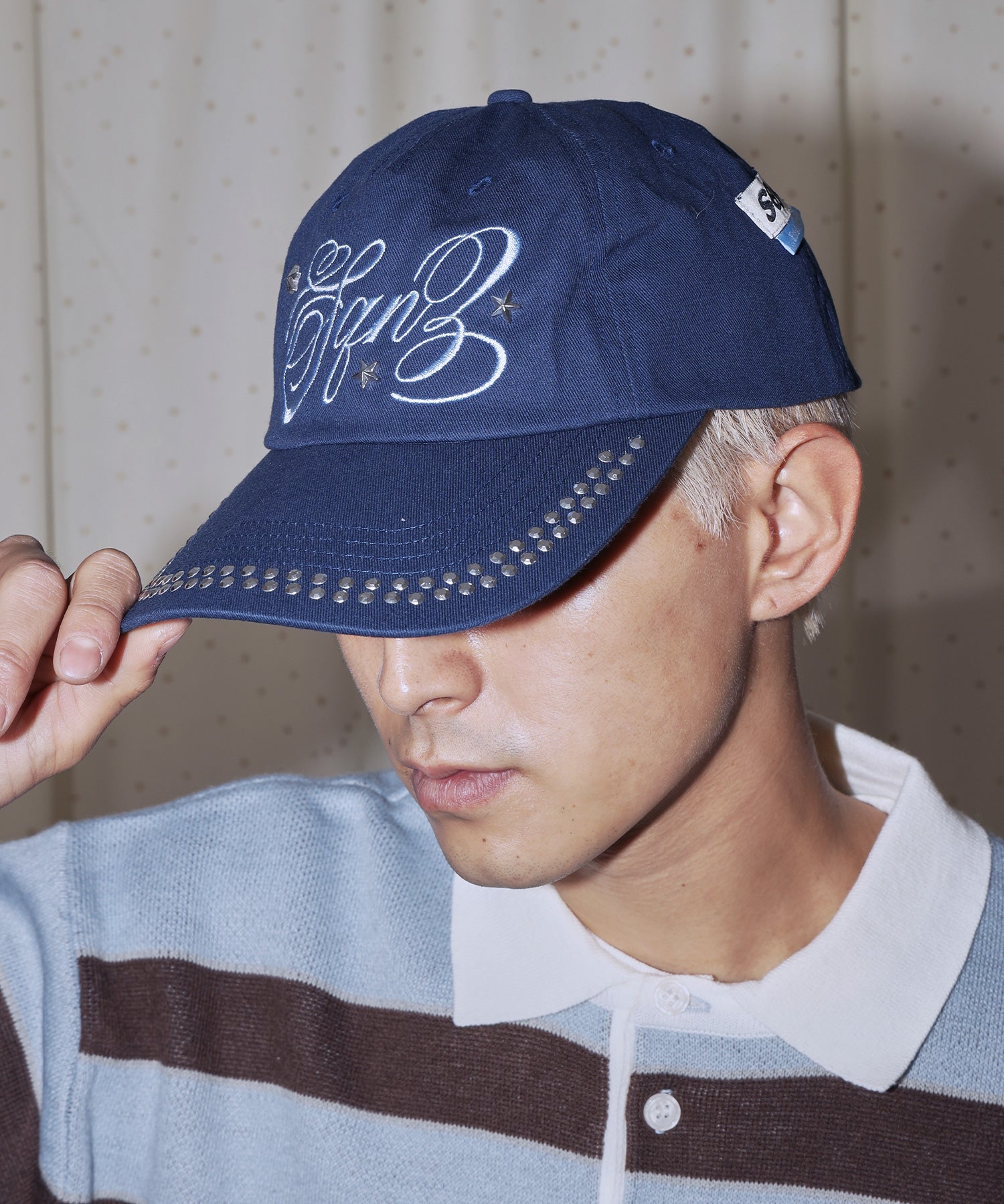 ※WEB限定 / ラインストーンロゴキャップ / sqnz studs cap ネイビー